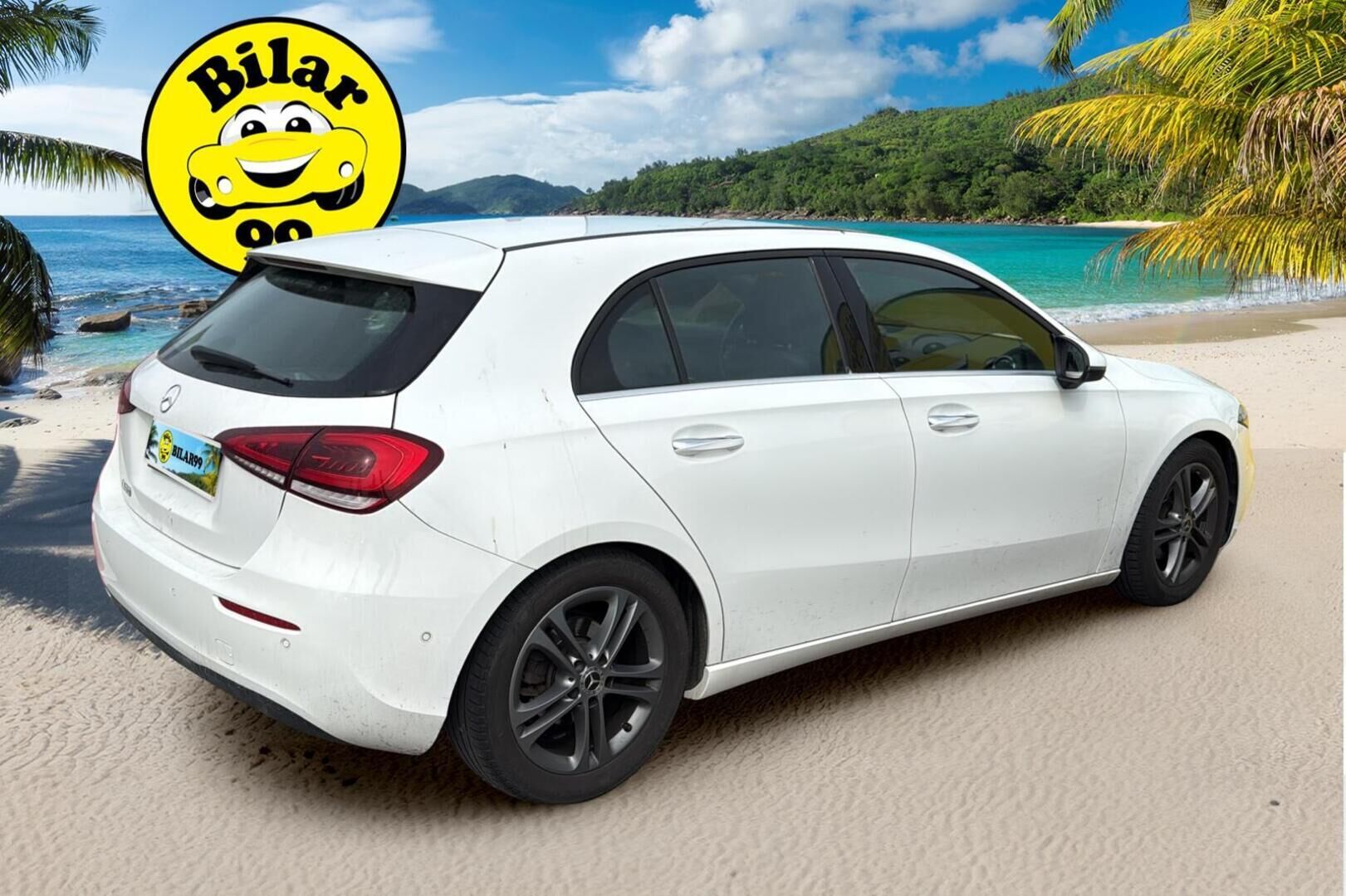 Mercedes-Benz A 2019 180 A Business Style - Suomi-Auto | Widescreen | Midline | Peruutuskamera | Lohko | Sporttipenkit | LED