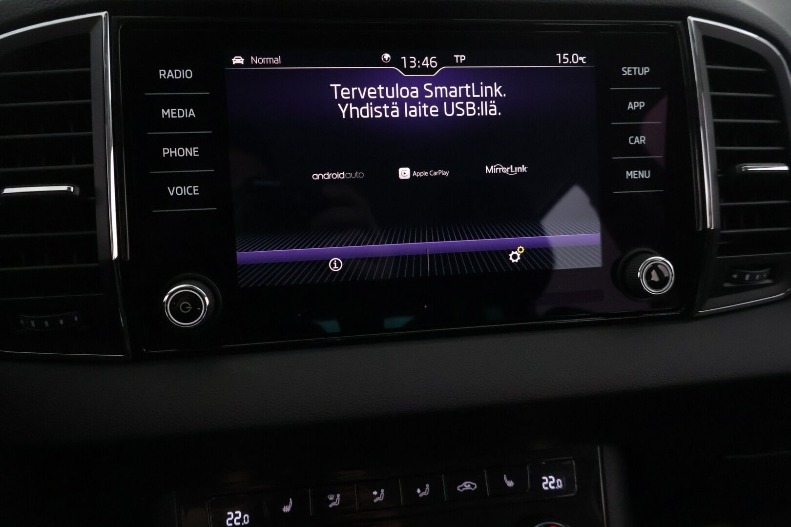 Skoda Karoq 2019 1,6 TDI Style DSG Autom. *ACC / Webasto / P.kamera / Lämmitettävä tuulilasi / Sähk. toiminen takaluukku / Vetokoukku* - *Kattava huoltohistoria / Ohjauspyörän lämmitys / 2x Renkaat & Vanteet / Jakohihna vaihdettu*