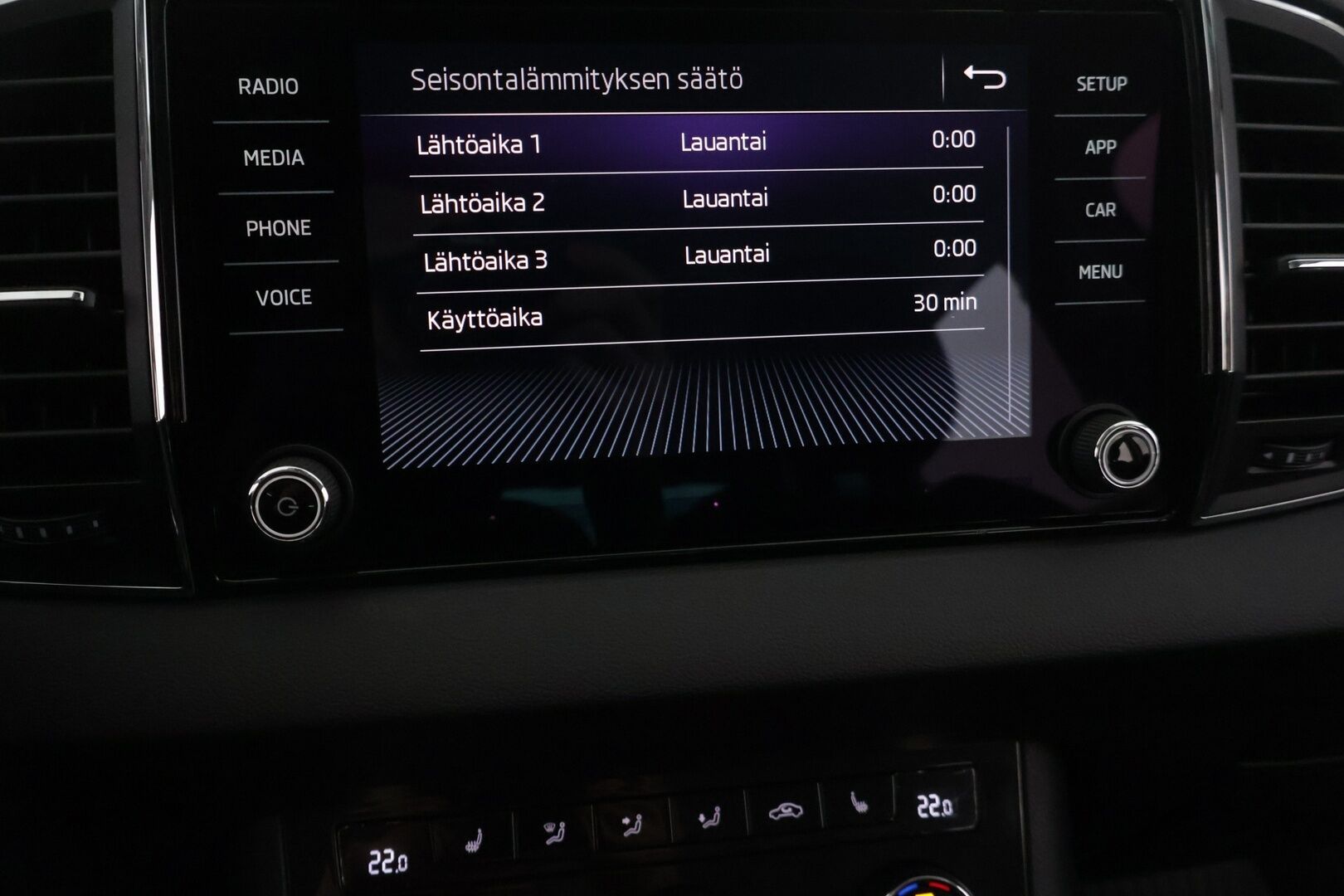 Skoda Karoq 2019 1,6 TDI Style DSG Autom. - *ACC | Webasto | P.kamera | Lämmitettävä tuulilasi | Sähk. toiminen takaluukku | Vetokoukku | Kattava huoltohistoria | Ohjauspyörän lämmitys | 2x Renkaat & Vanteet | Jakohihna vaihdettu*