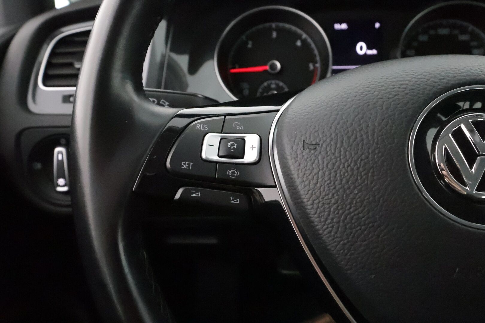Volkswagen Golf 2019 Variant Comfortline 1,6 TDI SCR 85 kW (115 hv) DSG-aut. ** Webasto / Adapt.Vakkari / P.Kamera / LED-valot / KeylessGO ** - Suomi-auto / 2x Renkaat