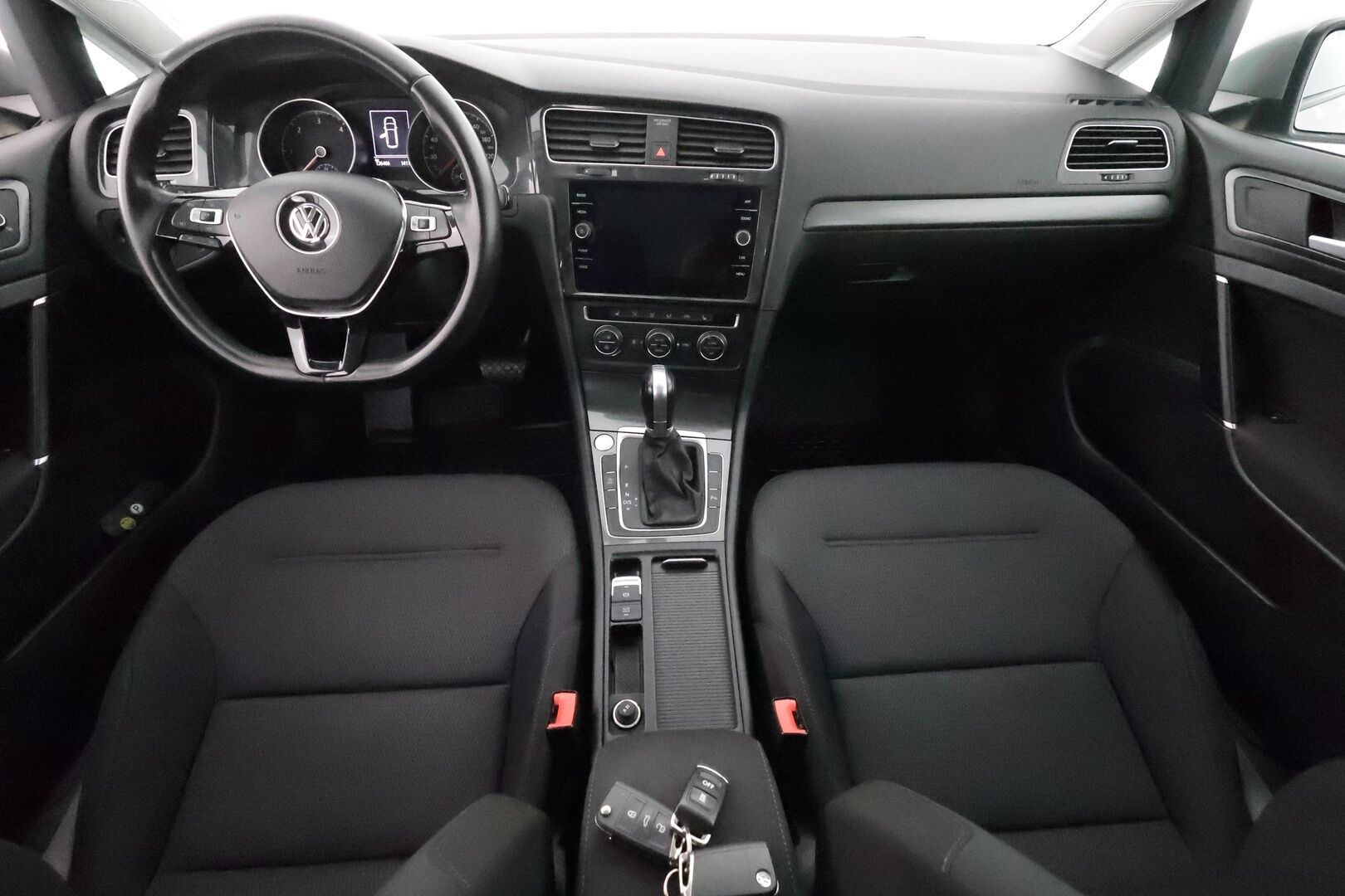Volkswagen Golf 2019 Variant Comfortline 1,6 TDI SCR 85 kW (115 hv) DSG-aut. ** Webasto / Adapt.Vakkari / P.Kamera / LED-valot / KeylessGO ** - Suomi-auto / 2x Renkaat