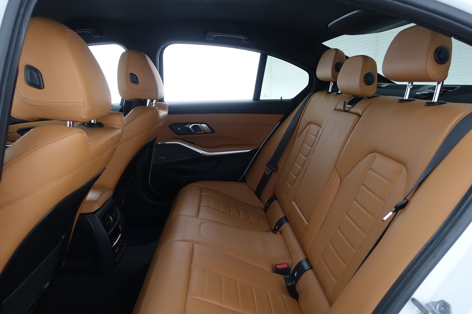 BMW 330 2020 G20 Sedan 330e iPerformance Launch Edition M Sport - | Kovat Varusteet | Harman&Kardon | ACC | Laser-LED | 360-Kamera | Konjakki Nahat | Suomi-Auto | 