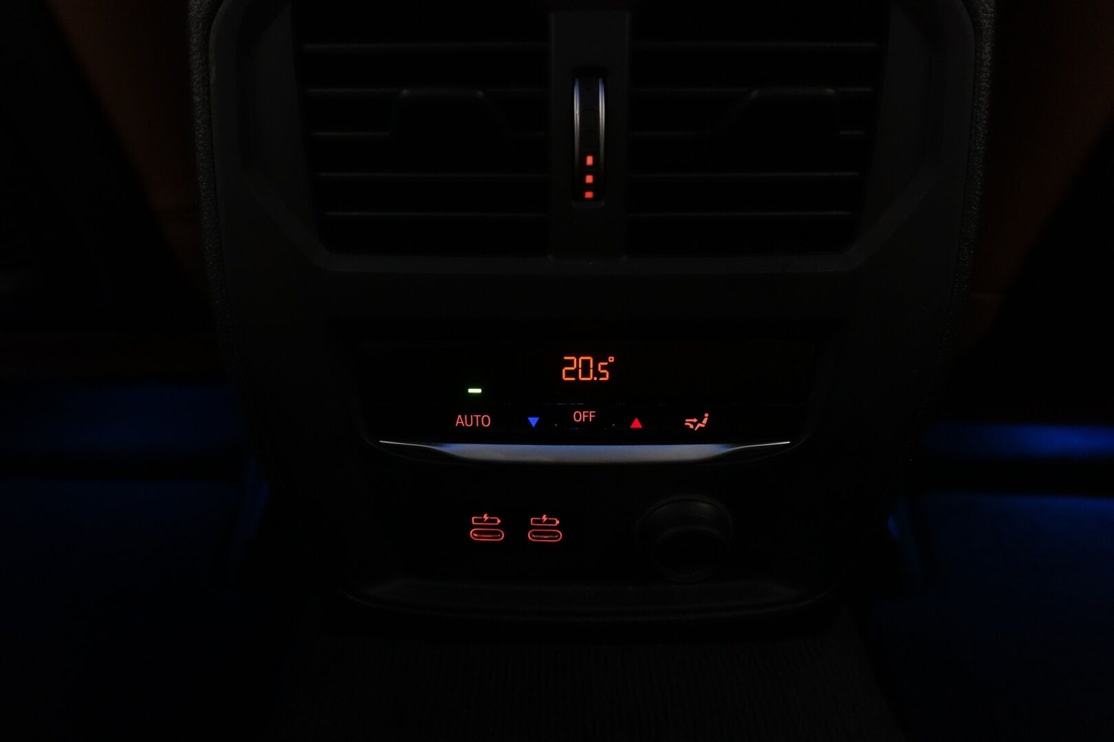 BMW 330 2020 G20 Sedan 330e iPerformance Launch Edition M Sport - | Kovat Varusteet | Harman&Kardon | ACC | Laser-LED | 360-Kamera | Konjakki Nahat | Suomi-Auto | 