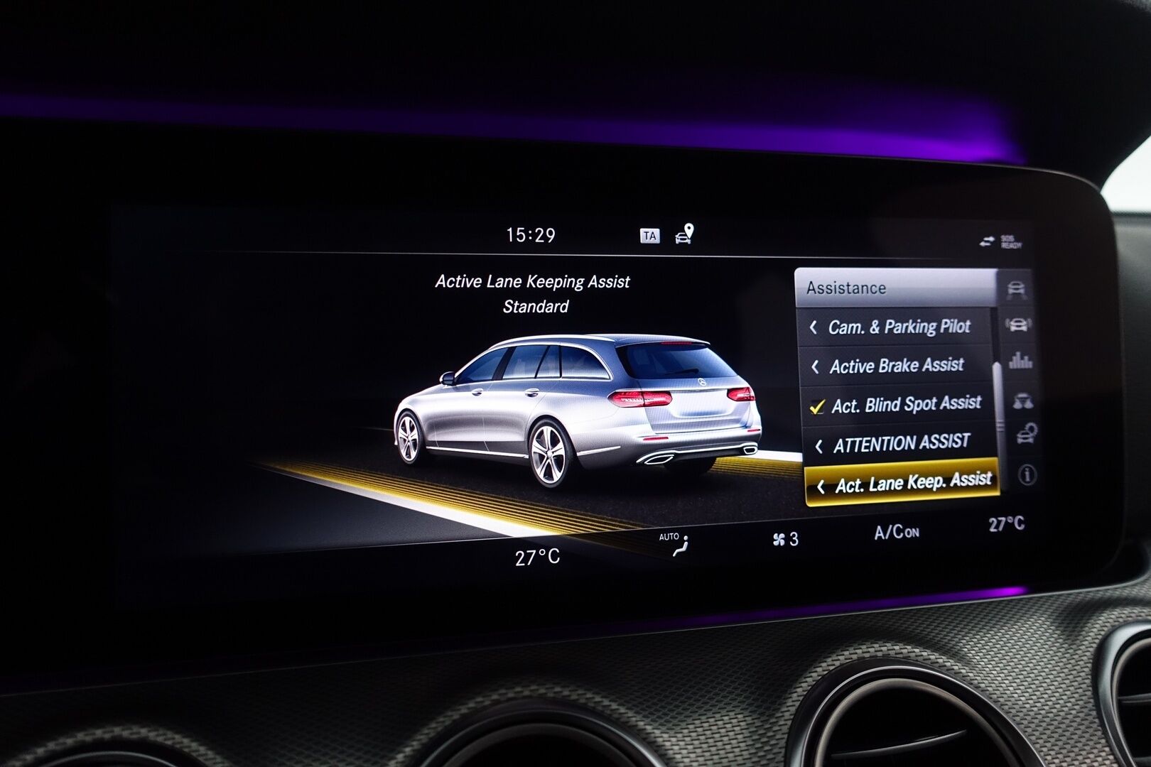 Mercedes-Benz E 2017 200d - | Distronic + | Widescreen |  | P.Kamera | LED Performance | Ambient | AppleCarplay | BLIS | Ohjausavustin - KORKO VAIN 3,99 %