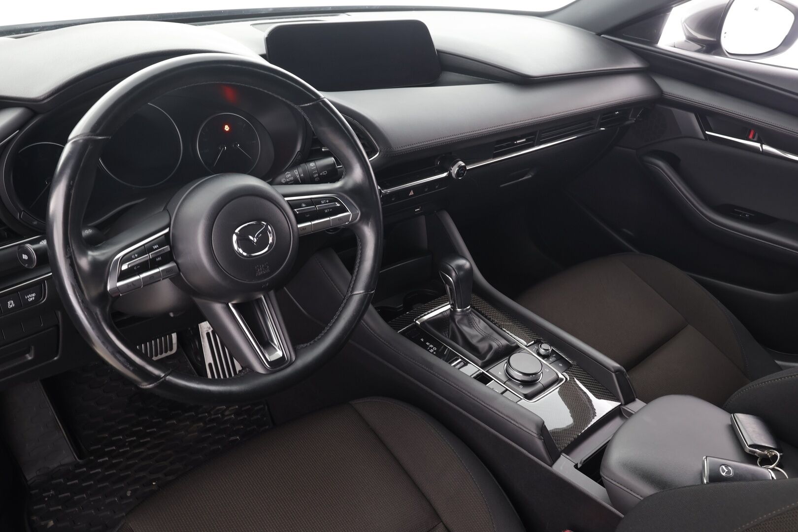 Mazda Mazda3 2020 Hatchback 2,0 (180hv) M Hybrid Skyactiv-X Vision Plus AT * ACC / LED / HUD /  P.Kamera / Keyless / Apple&Android * - suomi-auto / Kahdet Renkaat / Merkkihuollettu