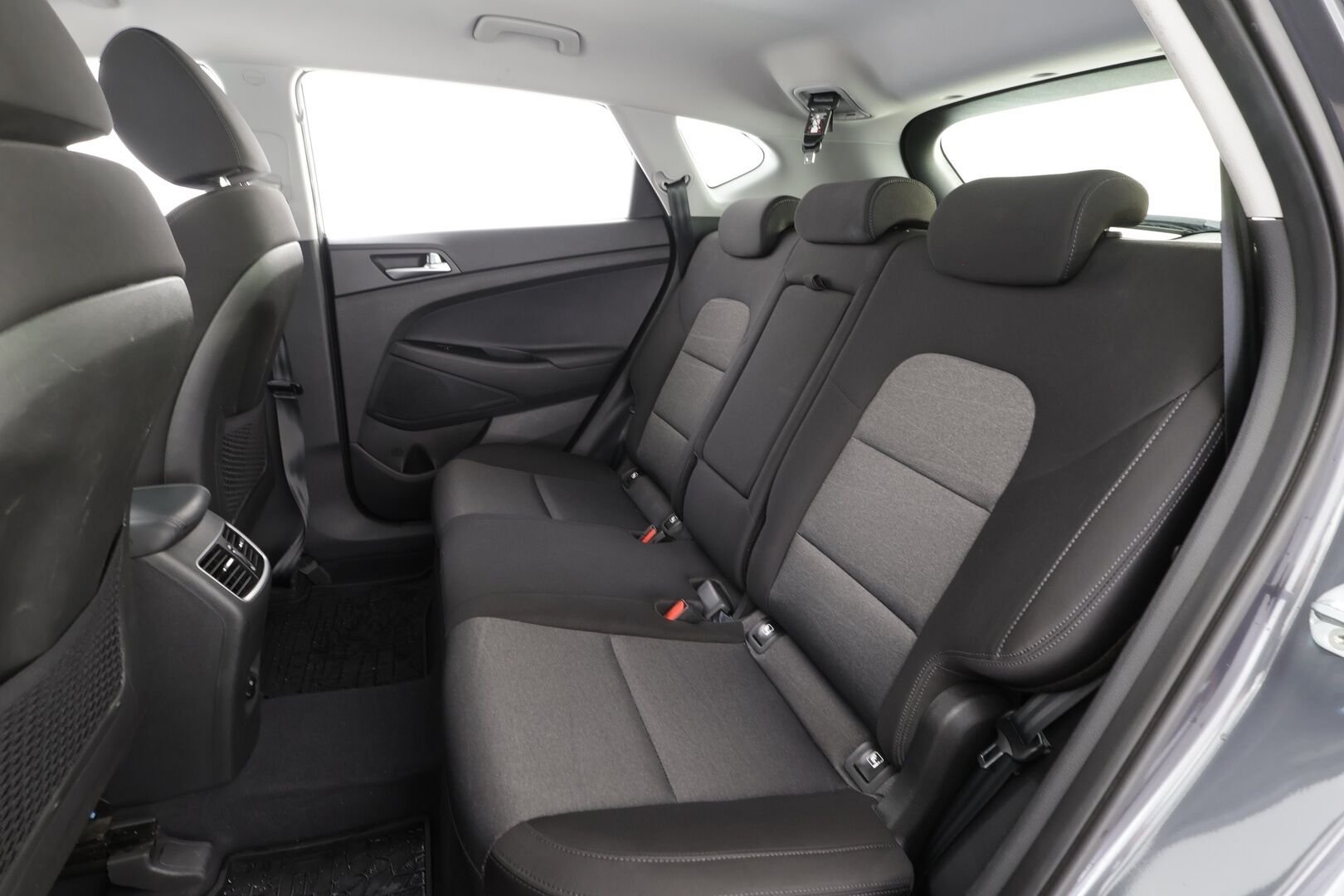 Hyundai Tucson 2020 1,6 GDI 132 hv 6MT Comfort - | Vakkari | Sisätilanlämmitin | Apple&Android | P.Kamera | Ratinlämmitys | Kahdet renkaat | Suomi-auto |