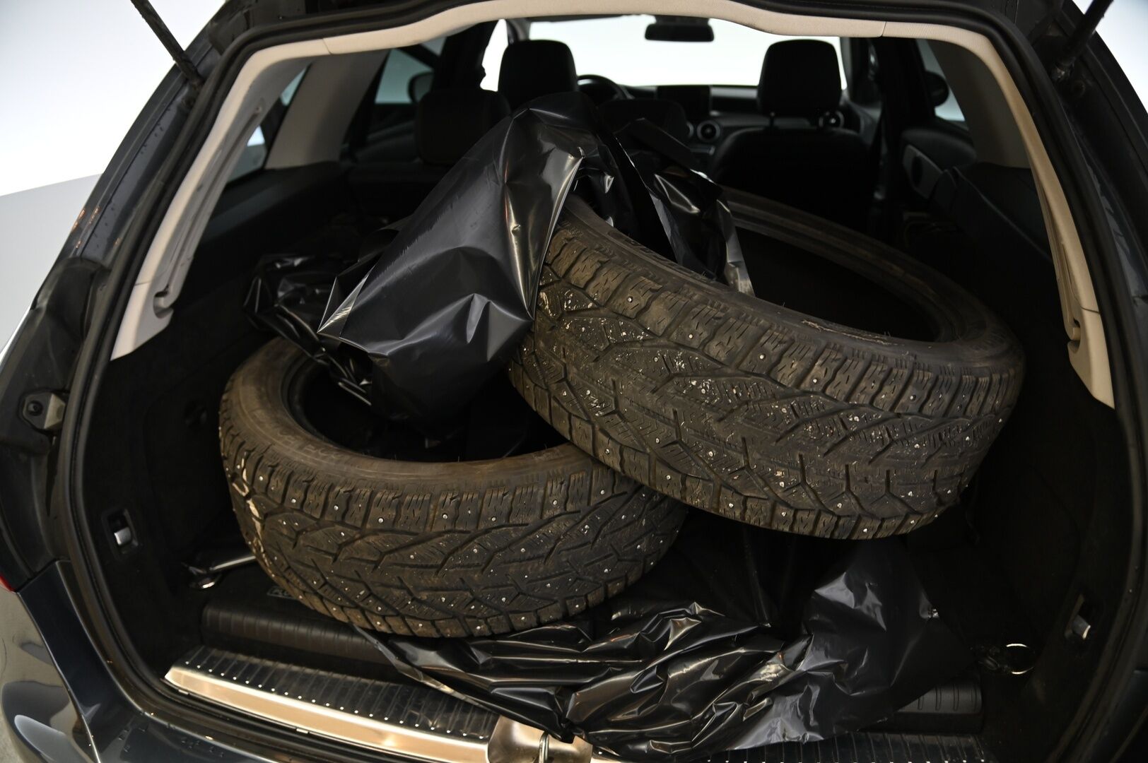 Mercedes-Benz C 2015 350 e T A Premium Business *Myydän huutokaupat.com*