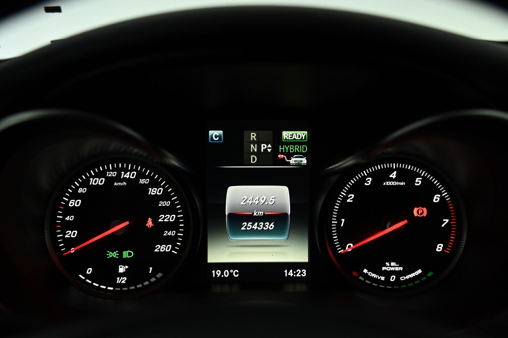 Mercedes-Benz C 2015 350 e T A Premium Business *Myydän huutokaupat.com*