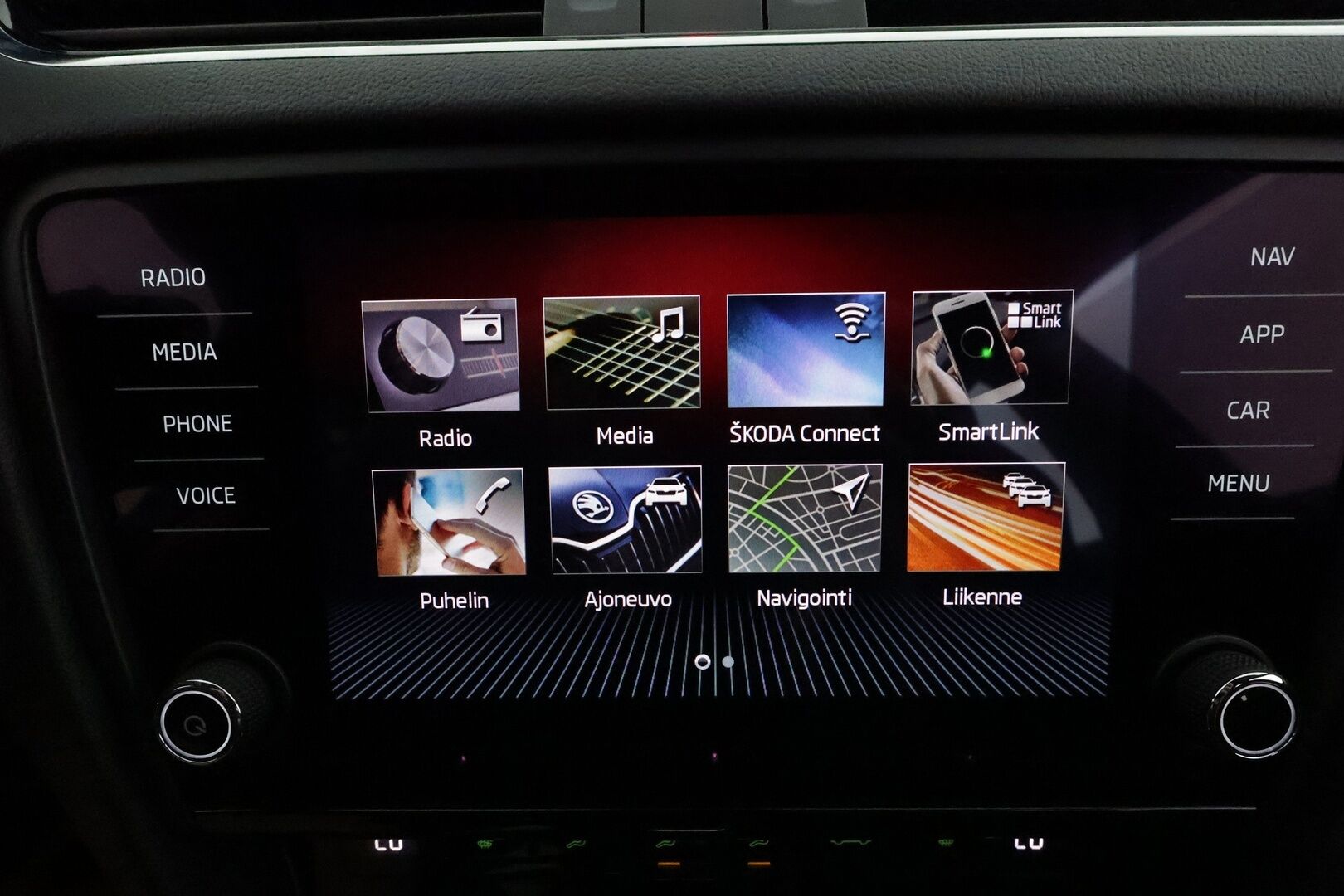 Skoda Octavia 2020 2,0 TDI 184 4x4 RS BusinessLine DSG **Webasto / Koukku / Adapt.Vakkari / LED-valot / P.Tutkat / Navi / Kaistavahti** - Huippuvarusteltu / Neliveto / Talvivarusteet / Suomi-auto / Kahdet Renkaat