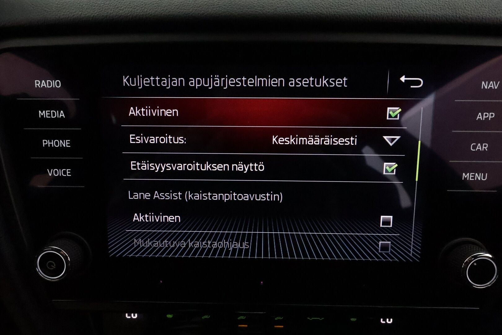 Skoda Octavia 2020 2,0 TDI 184 4x4 RS BusinessLine DSG **Webasto / Koukku / Adapt.Vakkari / LED-valot / P.Tutkat / Navi / Kaistavahti** - Suomi-auto / Kahdet Renkaat