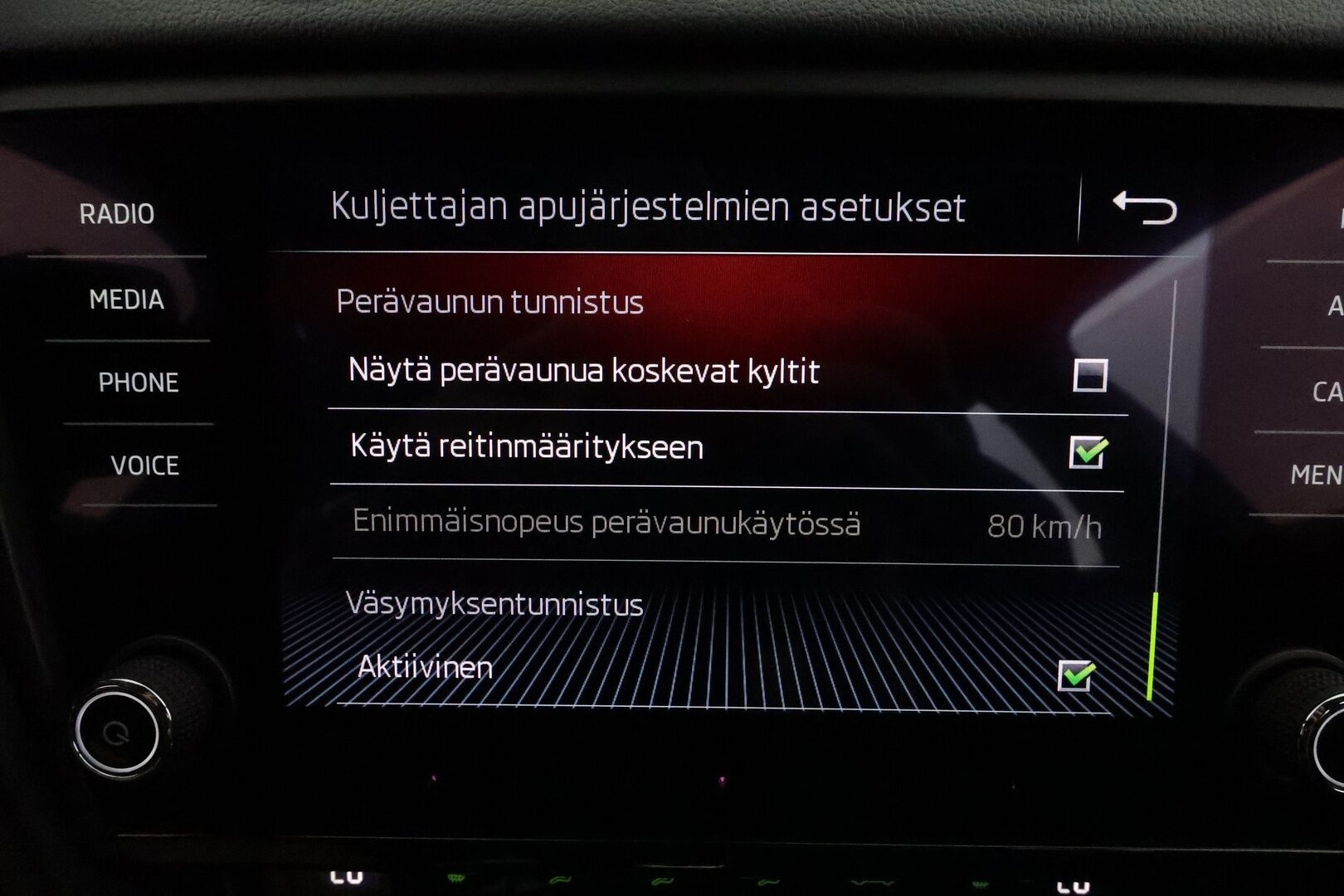 Skoda Octavia 2020 2,0 TDI 184 4x4 RS BusinessLine DSG **Webasto / Koukku / Adapt.Vakkari / LED-valot / P.Tutkat / Navi / Kaistavahti** - Suomi-auto / Kahdet Renkaat