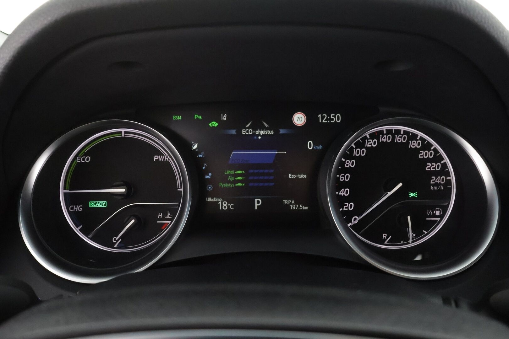 Toyota Camry 2020 2,5 Hybrid Style - | ACC | Sähköpenkit | Nahkaverhoilu | LDA | BSM | Keyless | P.kamera | Sähk. ratti | Navi | LED | Aut. pitkät | 2x renkaat aluin | Merkkihuollot | 