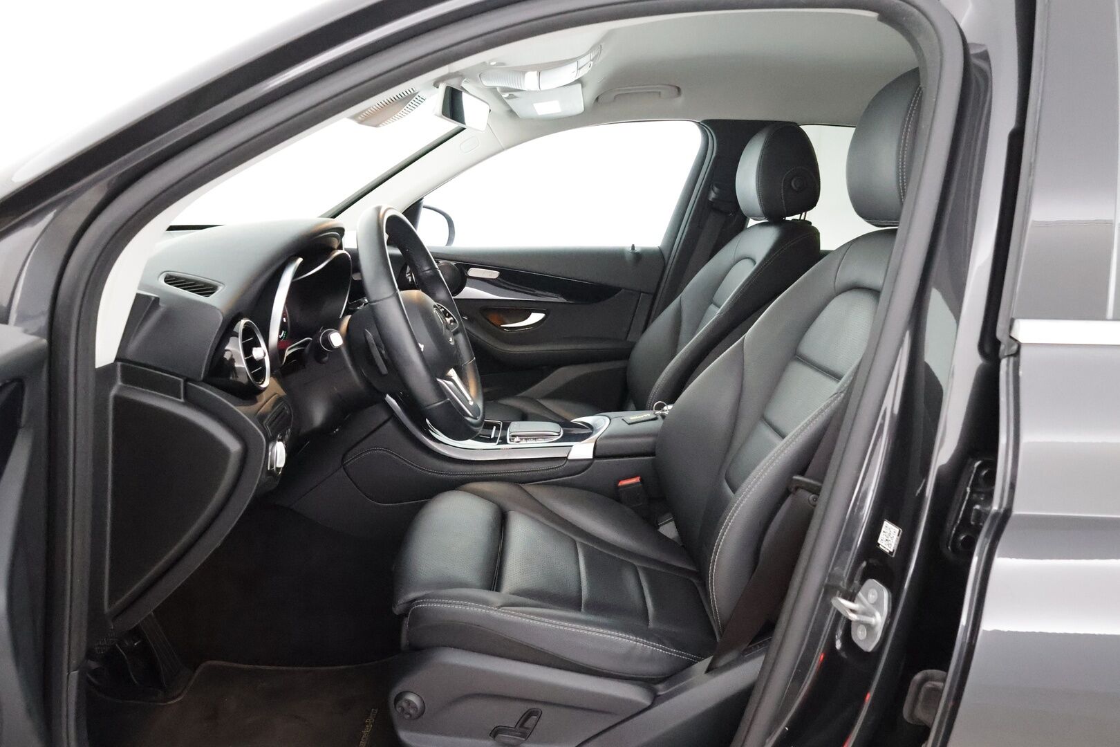 Mercedes-Benz GLC 2021 300 e 4MATIC A Business EQ Power - Adapt.Vakkari | Peruutuskamera | Nahkasisusta | Facelift | Navi | Sähköluukku | LED High Performance | DTR+Q!