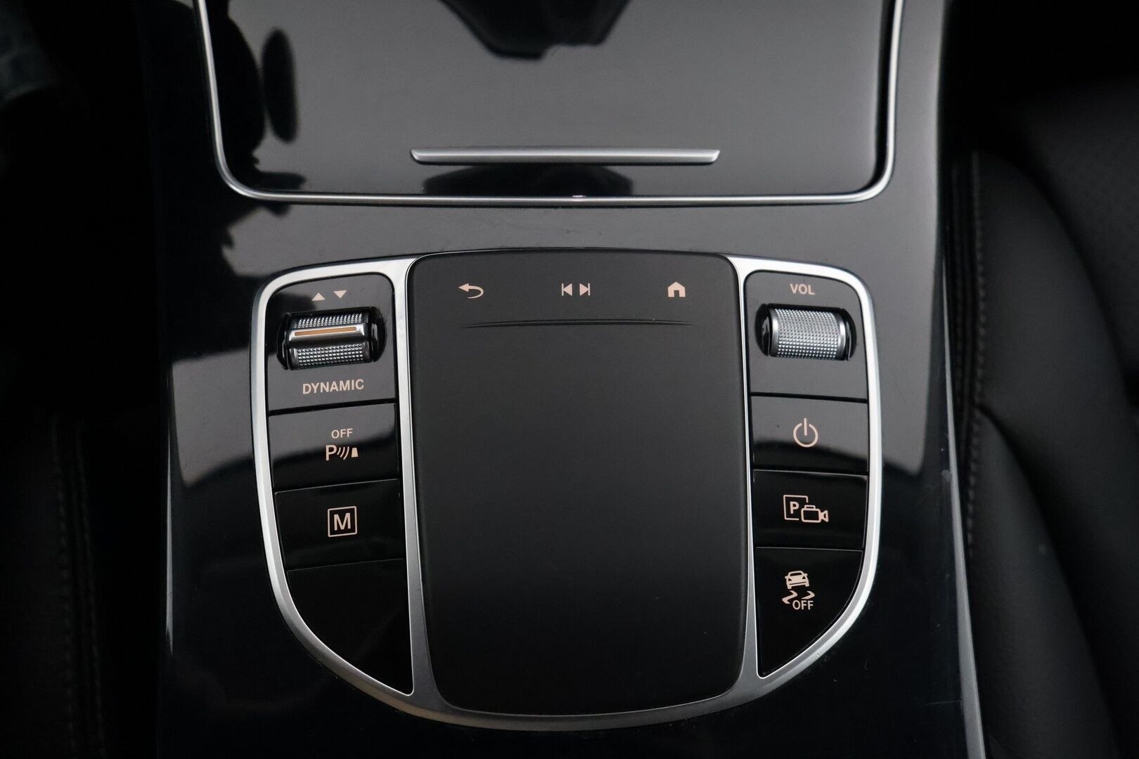 Mercedes-Benz GLC 2021 300 e 4MATIC A Business EQ Power - Adapt.Vakkari | Peruutuskamera | Nahkasisusta | Facelift | Navi | Sähköluukku | LED High Performance | DTR+Q!