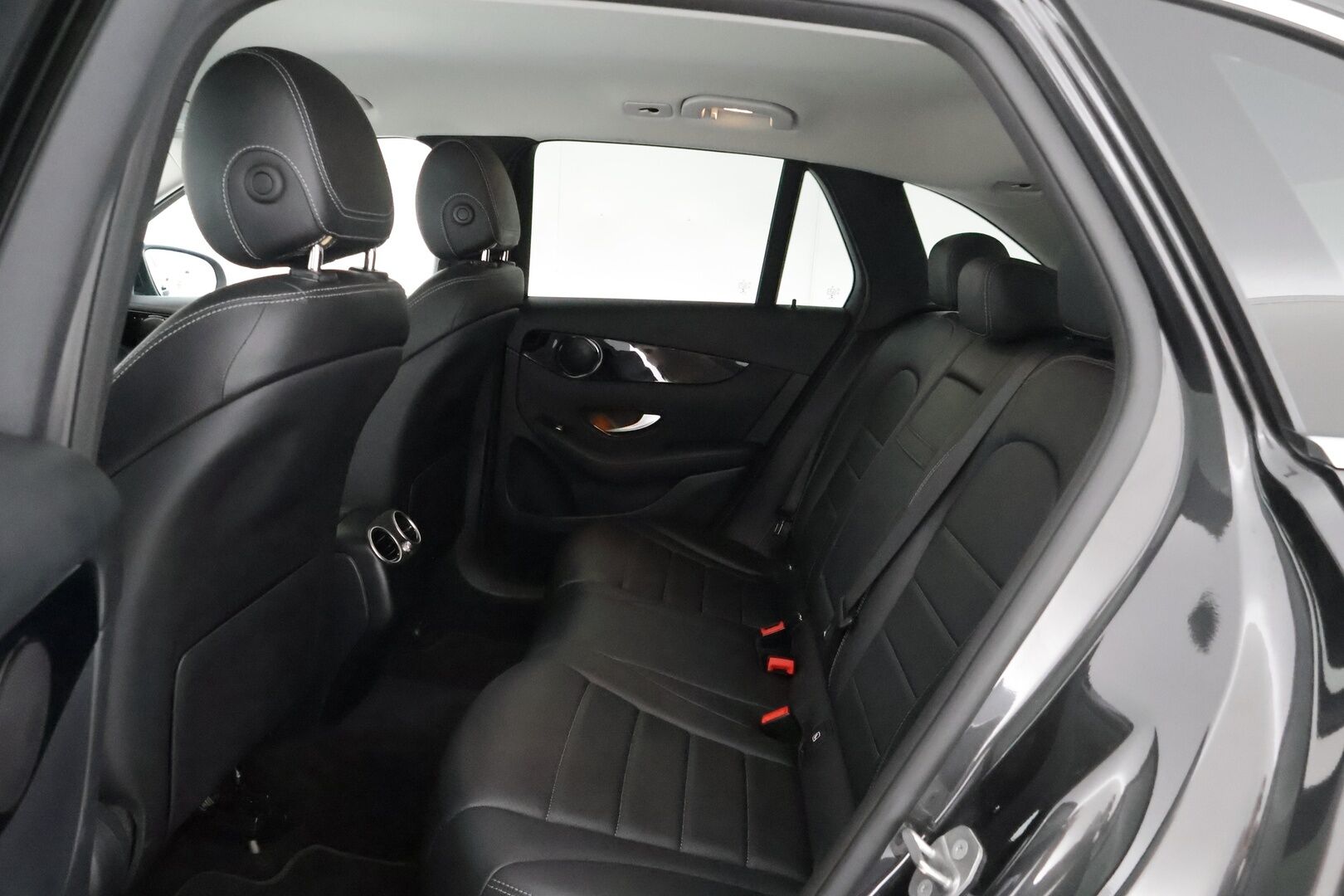 Mercedes-Benz GLC 2021 300 e 4MATIC A Business EQ Power - Adapt.Vakkari | Peruutuskamera | Nahkasisusta | Facelift | Navi | Sähköluukku | LED High Performance | DTR+Q!