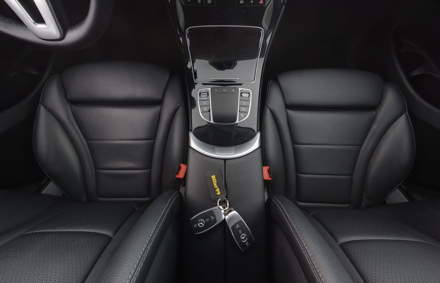 Mercedes-Benz GLC 2021 300 e 4MATIC A Business EQ Power - Adapt.Vakkari | Peruutuskamera | Nahkasisusta | Facelift | Navi | Sähköluukku | LED High Performance | DTR+Q!