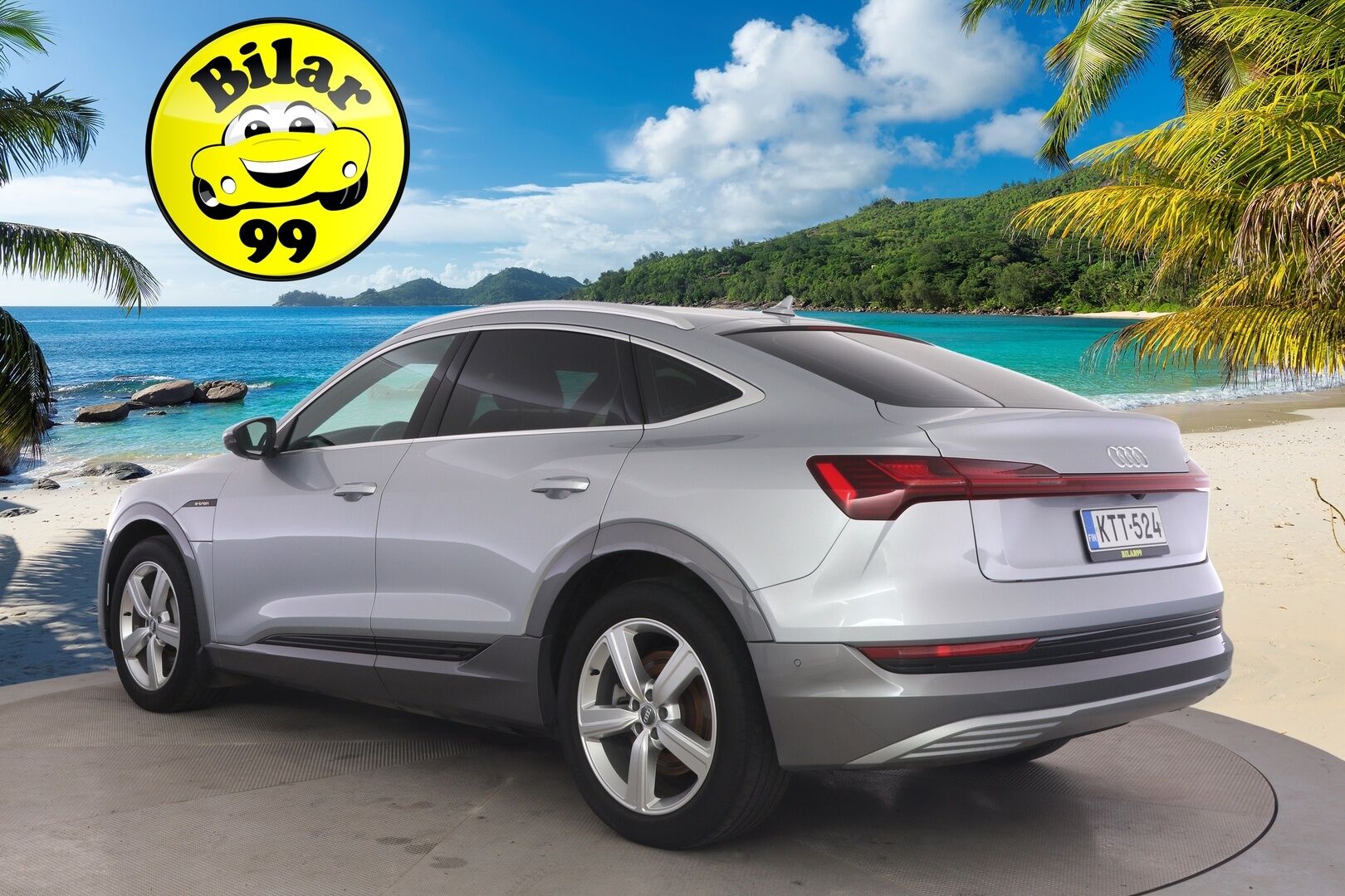 Audi e-tron 2020 Sportback Edition Advanced 50 quattro **1-om Suomi-auto / Ilma-alusta / Navi / P.kamera / Sporttipenkit / Kaistavahti ** - Upea sisusta / Kahdet aluvanteet / Todella kattavasti varusteltu