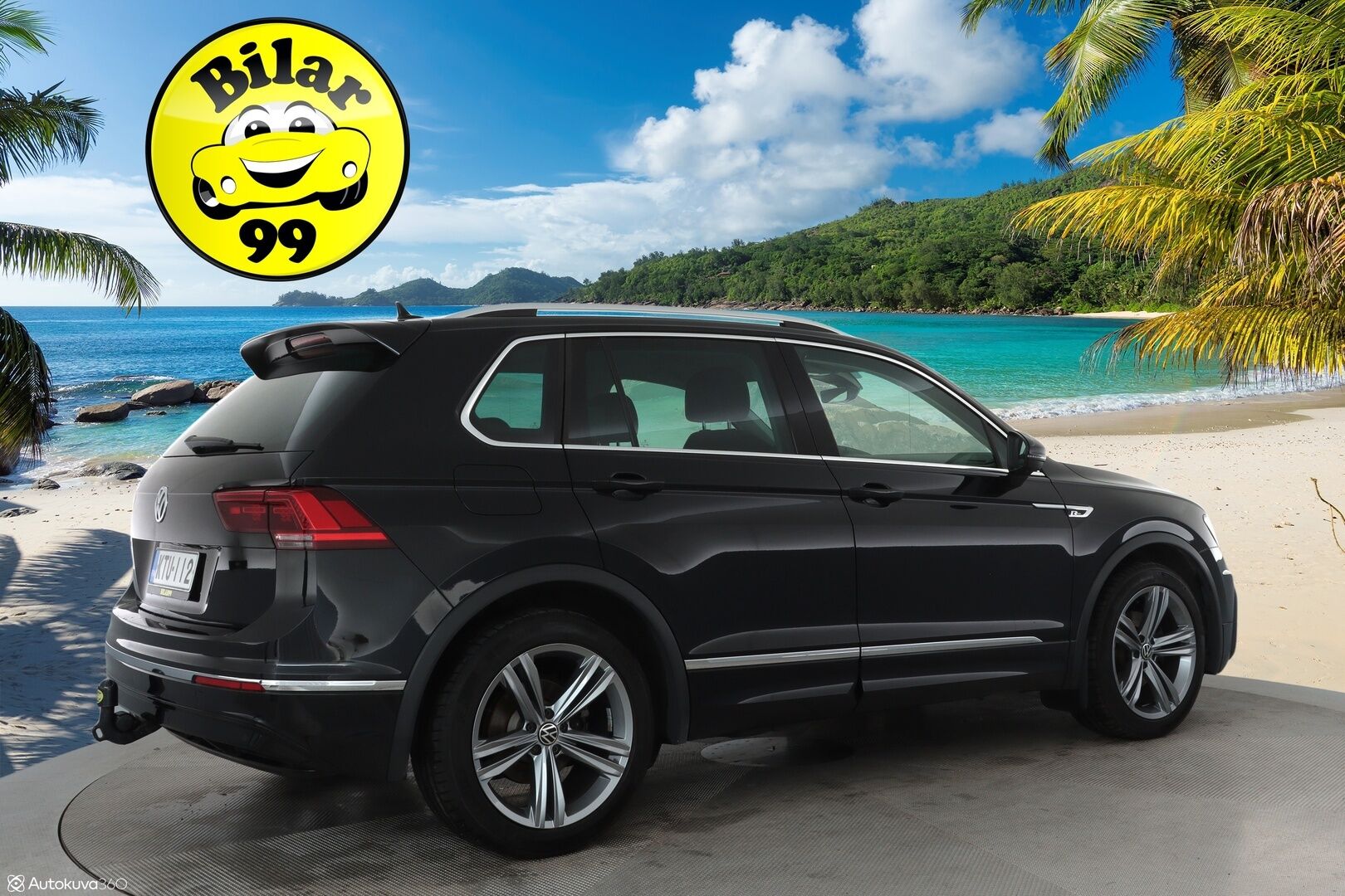 Volkswagen Tiguan 2020 R-Line 2,0 TDI SCR 110 kW DSG-automaatti ** Webasto / Koukku / Adapt.Vakkari / LED-valot / P.tutkat / Kaistavahti ** - Suomi-auto / Kahdet Renkaat