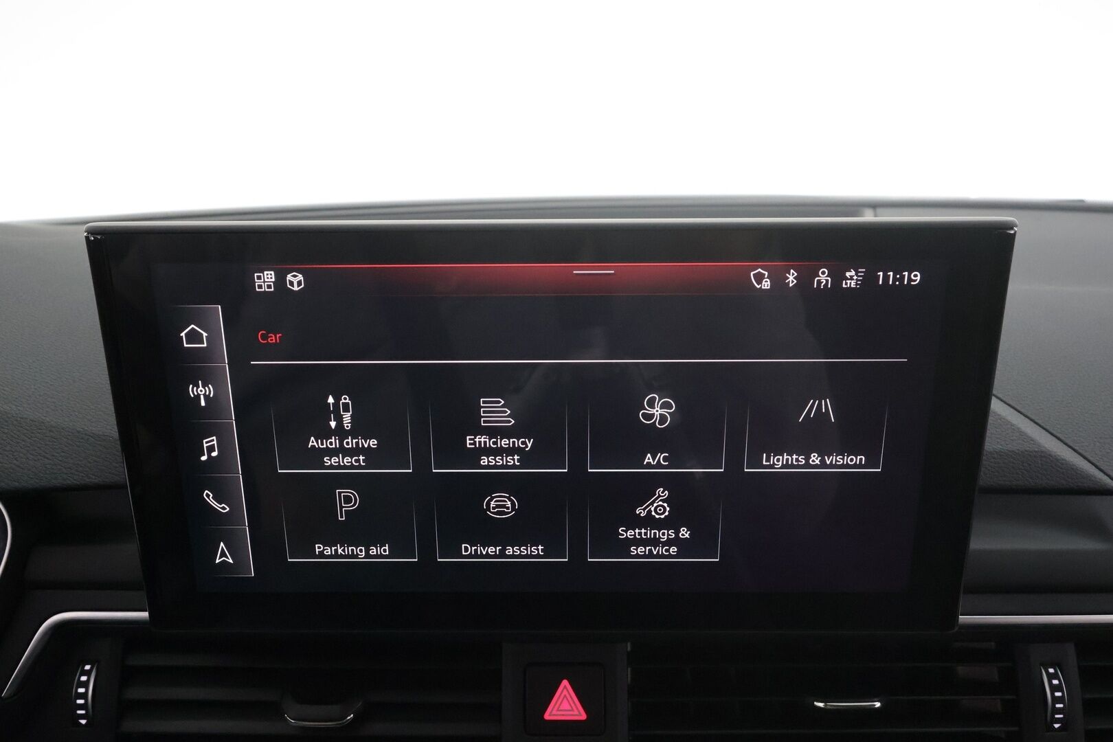 Audi A5 2020 Sportback Business Advanced 40 TFSI MHEV S tronic * Webasto / Matrix LED / P.kamera / Vakkari / Koukku * - Facelift / Suomi-auto / Kahdet renkaat aluvanteilla / Juuri katsastettu