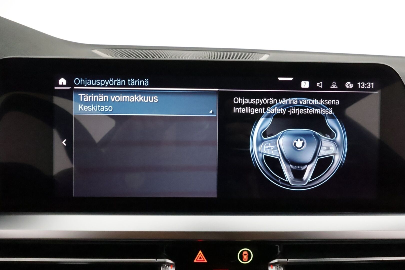 BMW 330 2021 G21 Touring 330e xDrive A Charged Edition M Sport *ACC / Hifit / Sport-penkit / Koukku / P.tutkat / Digimittaristo* - Akku kuntotarkastettu / Juuri huollettu / Suomi-auto / Kahdet vanteet - HULLU BLACKWEEK KORKOTARJOUS 2,49%