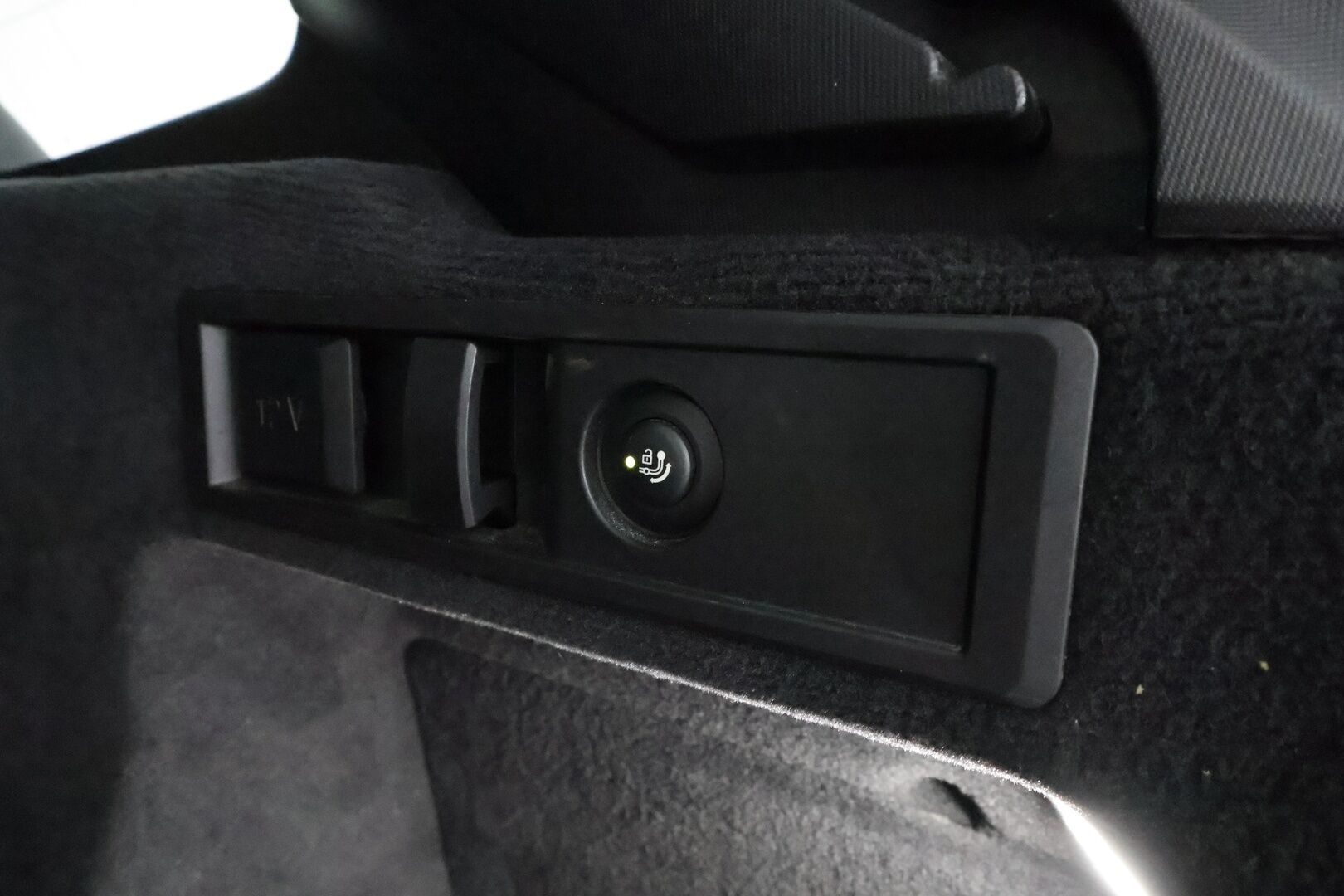 BMW 330 2021 G21 Touring 330e xDrive A Charged Edition M Sport *ACC / Hifit / Sport-penkit / Koukku / P.tutkat / Digimittaristo* - Akku kuntotarkastettu / Juuri huollettu / Suomi-auto / Kahdet vanteet - HULLU BLACKWEEK KORKOTARJOUS 2,49%