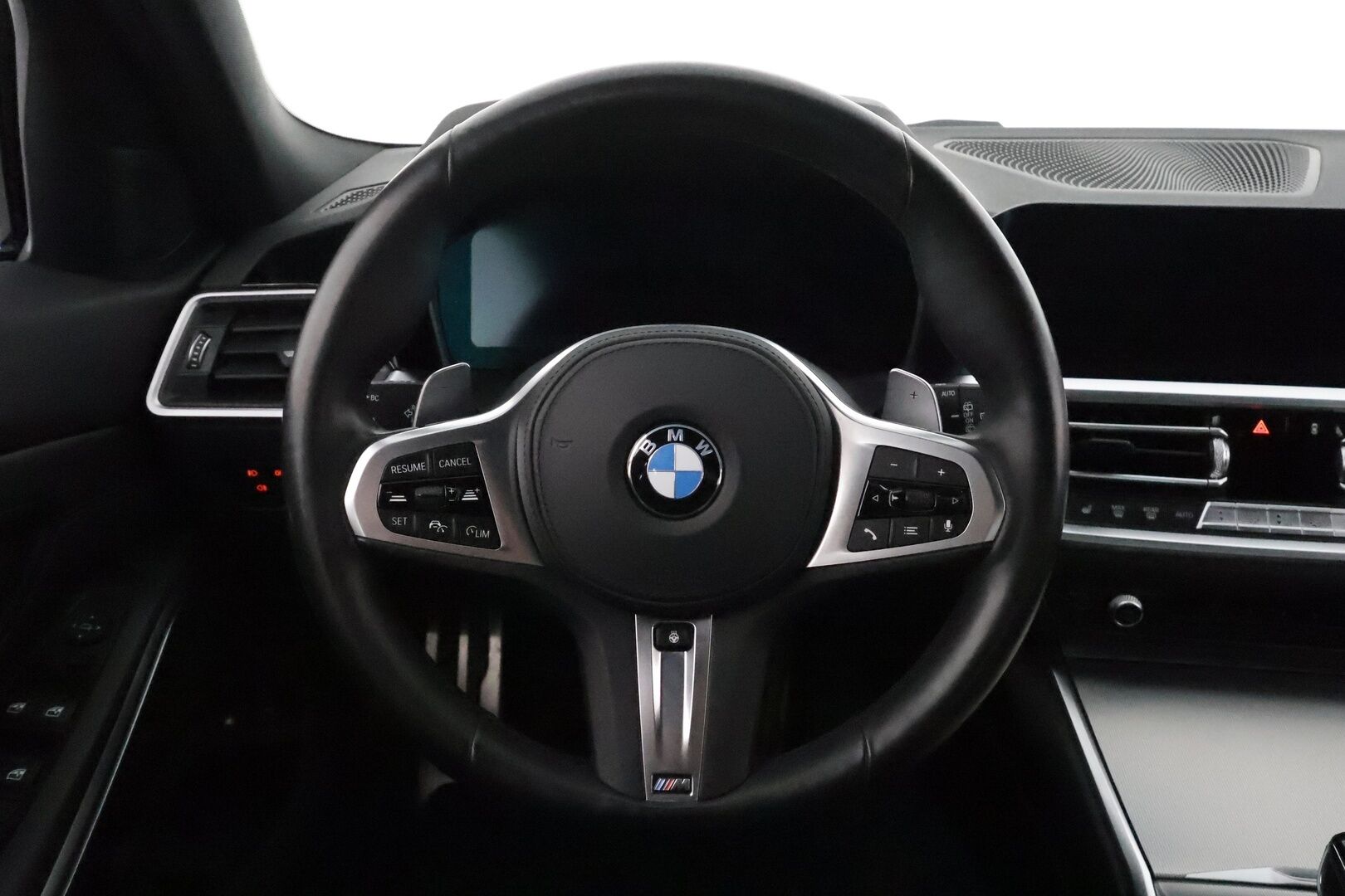 BMW 330 2021 G21 Touring 330e xDrive A Charged Edition M Sport *ACC / Hifit / Sport-penkit / Koukku / P.tutkat / Digimittaristo* - Akku kuntotarkastettu / Juuri huollettu / Suomi-auto / Kahdet vanteet - HULLU BLACKWEEK KORKOTARJOUS 2,49%