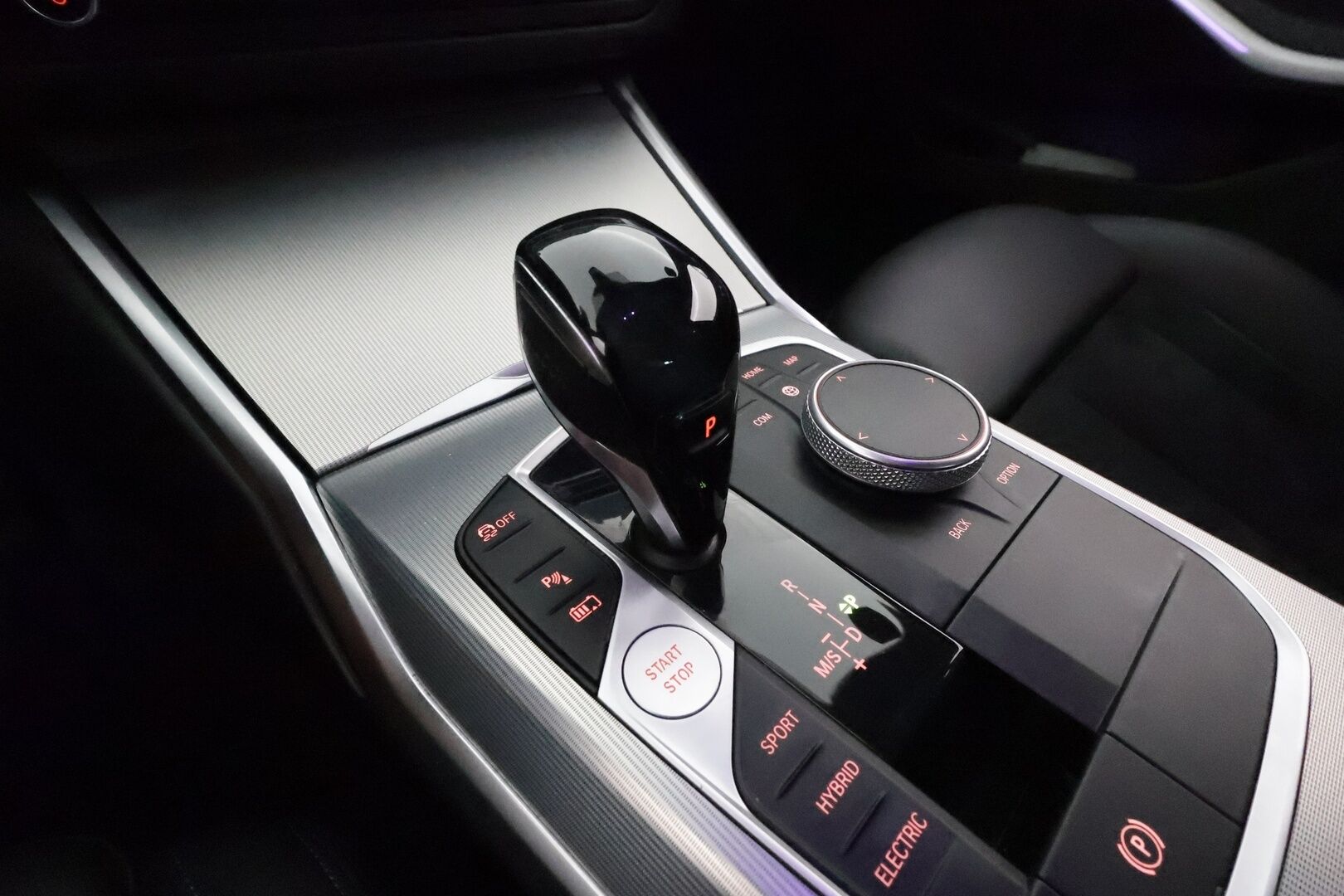 BMW 330 2021 G21 Touring 330e xDrive A Charged Edition M Sport *ACC / Hifit / Sport-penkit / Koukku / P.tutkat / Digimittaristo* - Akku kuntotarkastettu / Juuri huollettu / Suomi-auto / Kahdet vanteet - HULLU BLACKWEEK KORKOTARJOUS 2,49%