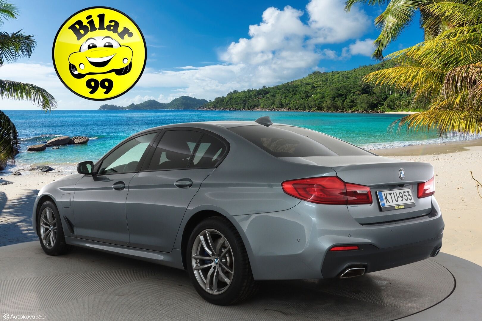 BMW 530 2020 G30 Sedan 530e xDrive iPerformance M-Sport **Digimittaristo / Navi / Sporttipenkit / Apple&Android / P.kamera** - 3,99 % KORKOTARJOUS TÄHÄN AUTOON - Akku kuntotarkistettu! / Shadowline / Ratinlämmitin