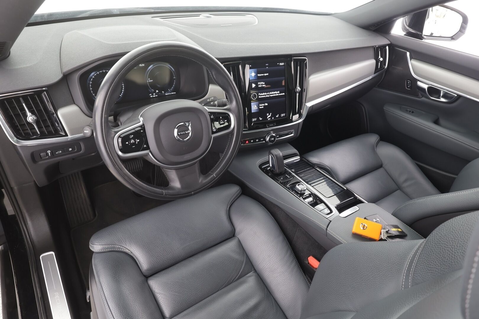 Volvo V90 2021 T6 TwE AWD Business Inscription Expression aut - | ACC | Webasto | H&K | Panorama | Sporttinahat | Pilot assist | Full-LED | P.kamera | BLIS | Keyless | 1-om suomiauto | Merkkihuollot | 