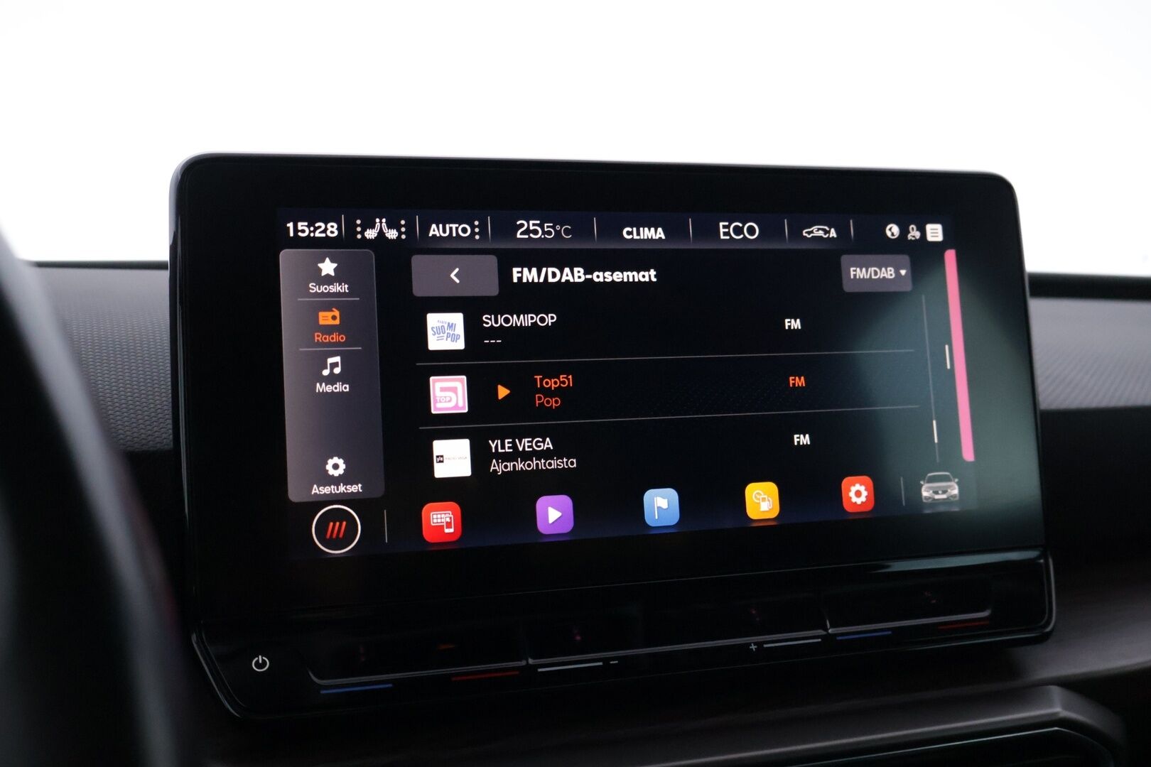 Seat Leon 2021 1,4 PHEV 204 eHybrid Xcellence DSG *Acc / P.kamera / Ambient Light / Digimittaristo / Led* - Kahdet huippu renkaat! / Hyvin huollettu!