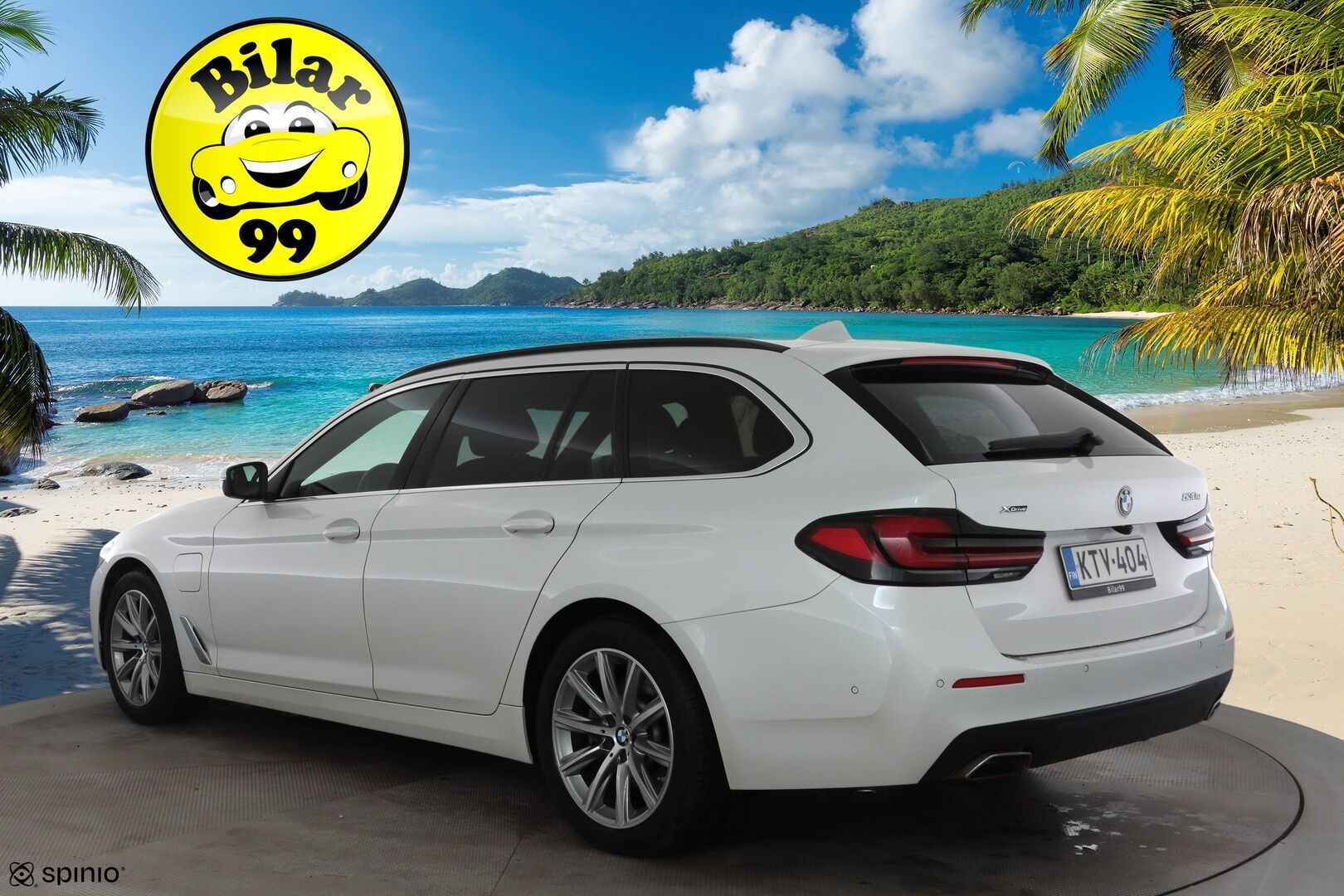 BMW 530 2021 G31 Touring 530e xDrive * Koukku / LED / P.Kamera / Sportnahat / Digimittaristo / Navi / HiFi * - M-Sport ratti / Suomi-auto / 2x Latauskaapelit / Kahdet renkaat aluvanteilla / Merkkihuollot