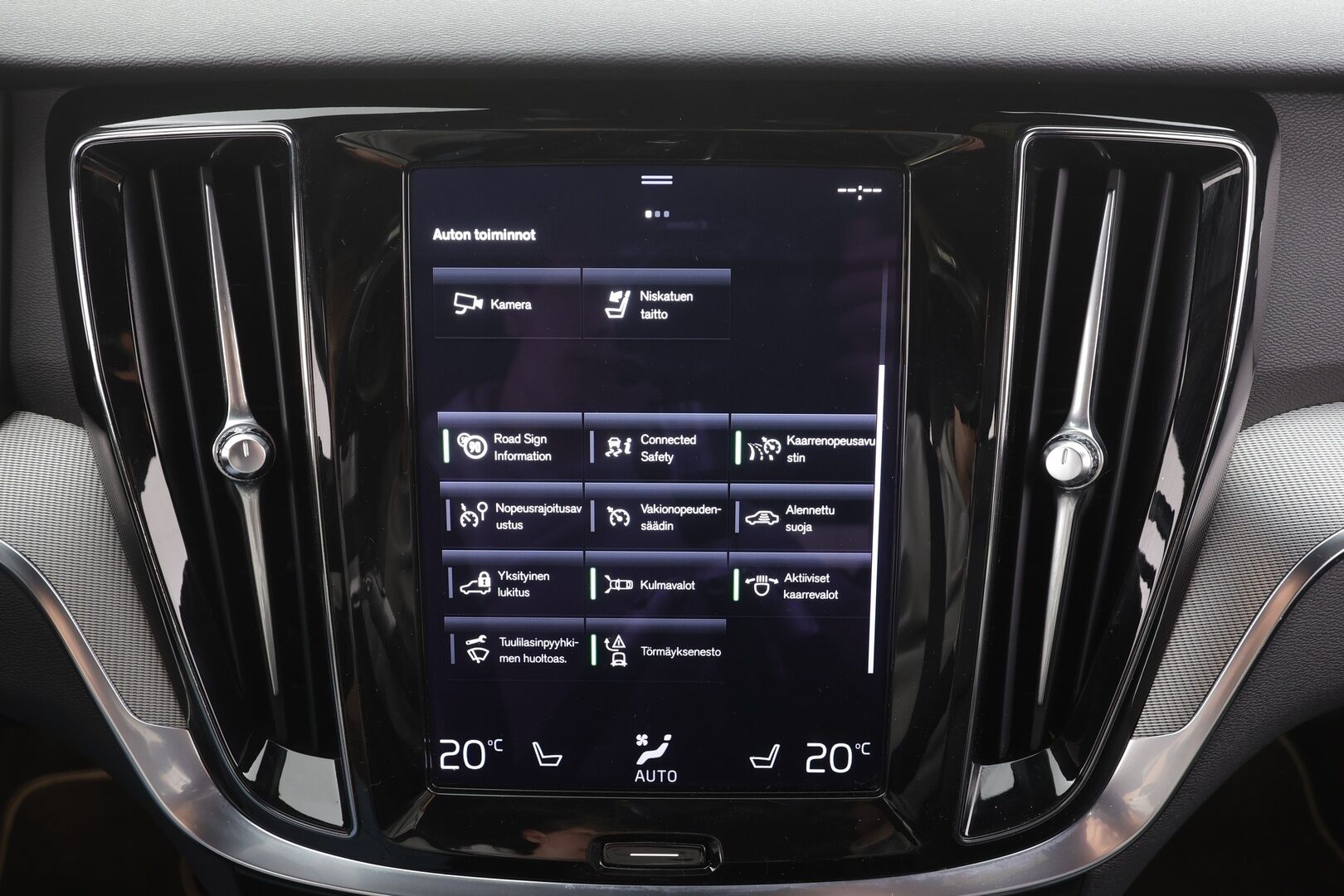 Volvo V60 2021 B3 MHEV Business R-Design aut - ACC | Koukku | Webasto | Muistipenkki | Full-LED | BLIS | P.Kamera | H&K | Sporttipenkit | Navi | Keyless | Suomi-auto | Kahdet renkaat aluvanteilla | Merkkihuollettu