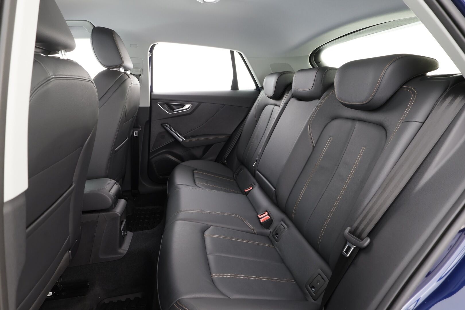 Audi Q2 2021 35 TFSI 110 kW S tronic * Sisätilanlämmitin / ACC / P.Kamera / LED / Nahkaverhoilu / Navi / Keyless * - 1-om Suomi-auto / Kahdet renkaat aluvanteilla