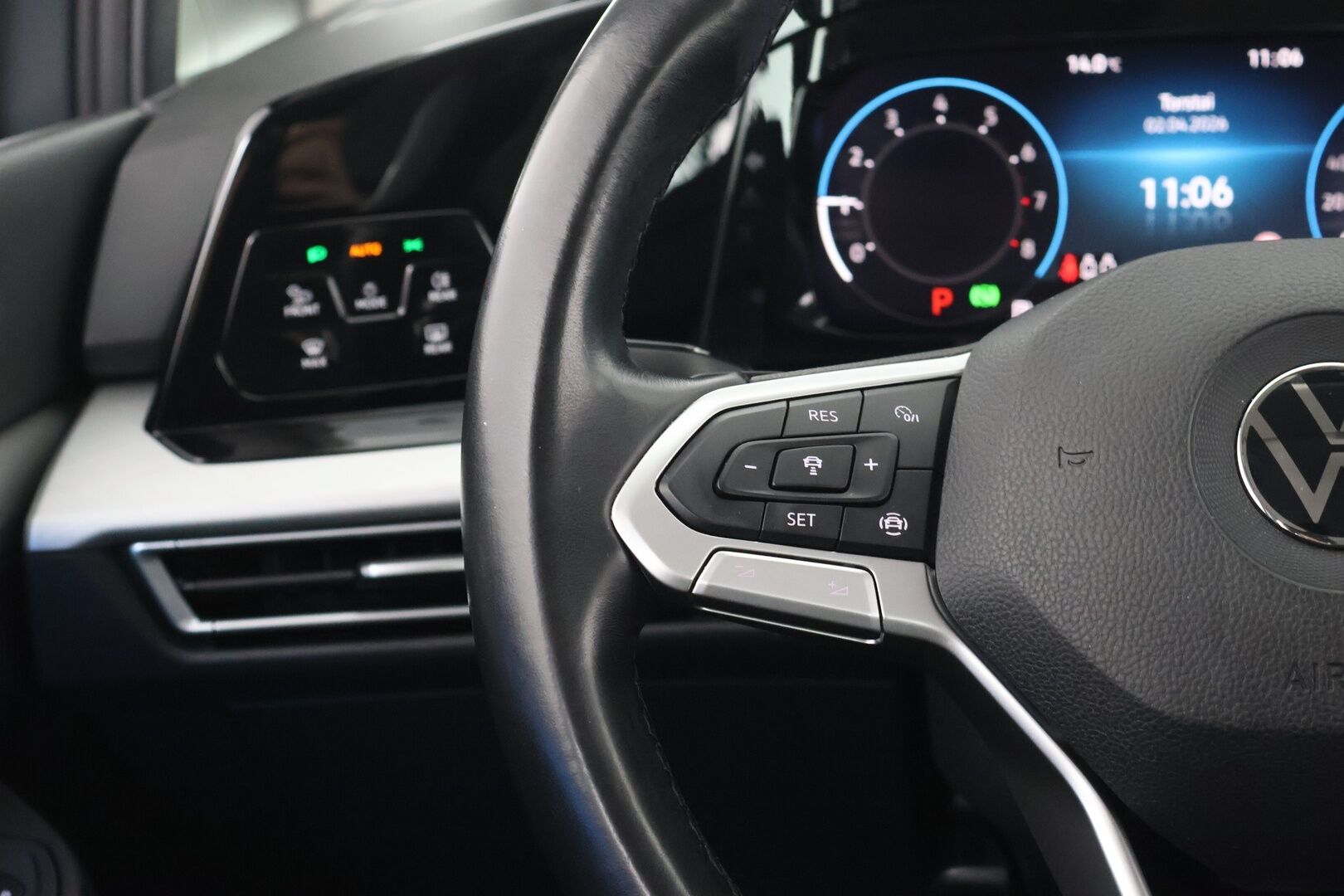 Volkswagen Golf 2021 Variant 1,0 eTSI (MHEV) 81 kW DSG-aut - Adapt.vak | LED | Apple & Android | Koukku | Ambient | Lohkolämmitin |P-tutkat | 