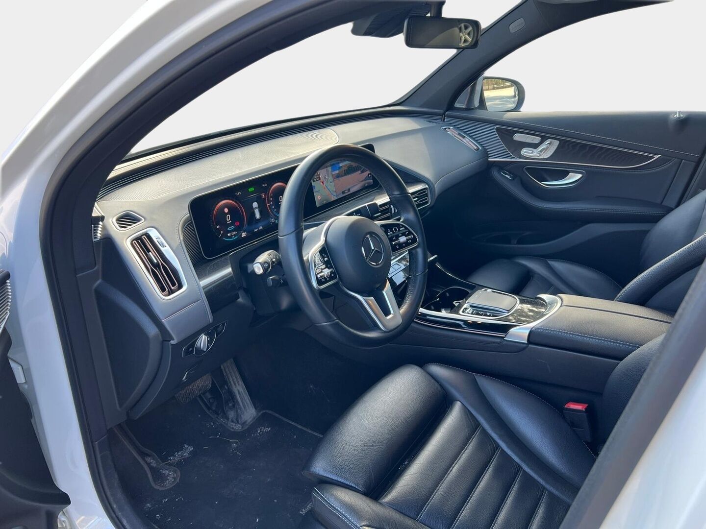 Mercedes-Benz EQC 2020 400 4MATIC AMG * DTR+Q / Burmester / Kattoluukku / Muistipenkit / 360° kamera / Nahkasisusta / Multibeam LED - 2x Renkaat ja vanteet / Tulossa myyntiin! - HULLUT AVAJAISHULINAT KORKOTARJOUS 3,29 %