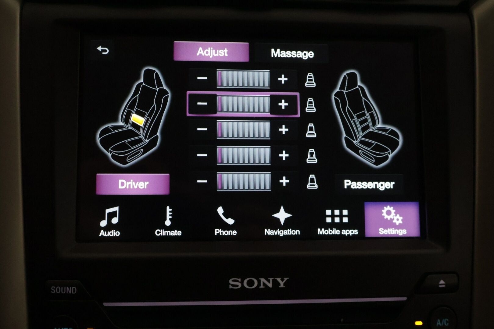 FORD Mondeo 2018 2,0 187hv Hybrid eCVT Vignale HEV - | Vaaleat nahat | Hierovat & tuuletetut etuistuimet | Keyless Go | Lohkolämmitin | Peruutuskamera | Android Auto & CarPlay | 2x renkaat & vanteet | - KORKO VAIN 3,99 %