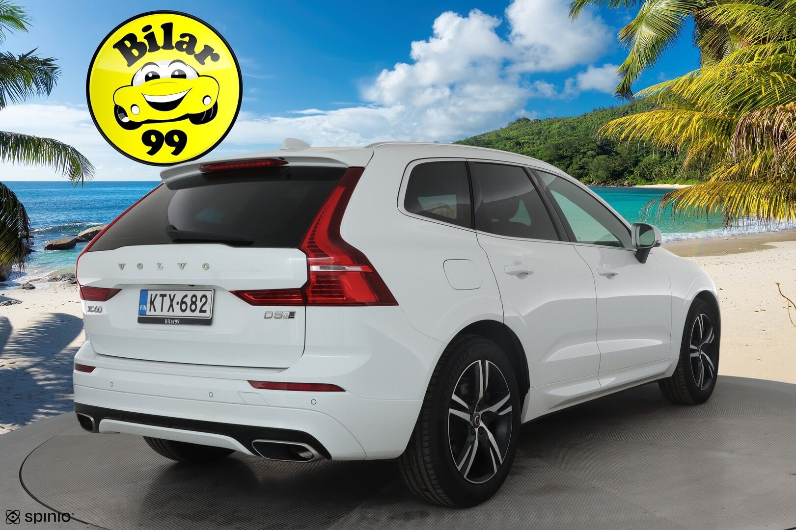 Volvo XC60 2018 D5 AWD R-Design aut *Webasto / Koukku / ACC / Full-LED / P.Kamera / Sporttipenkit / Ilma-alusta / Navi / Kaistavahti* - Kahdet Renkaat