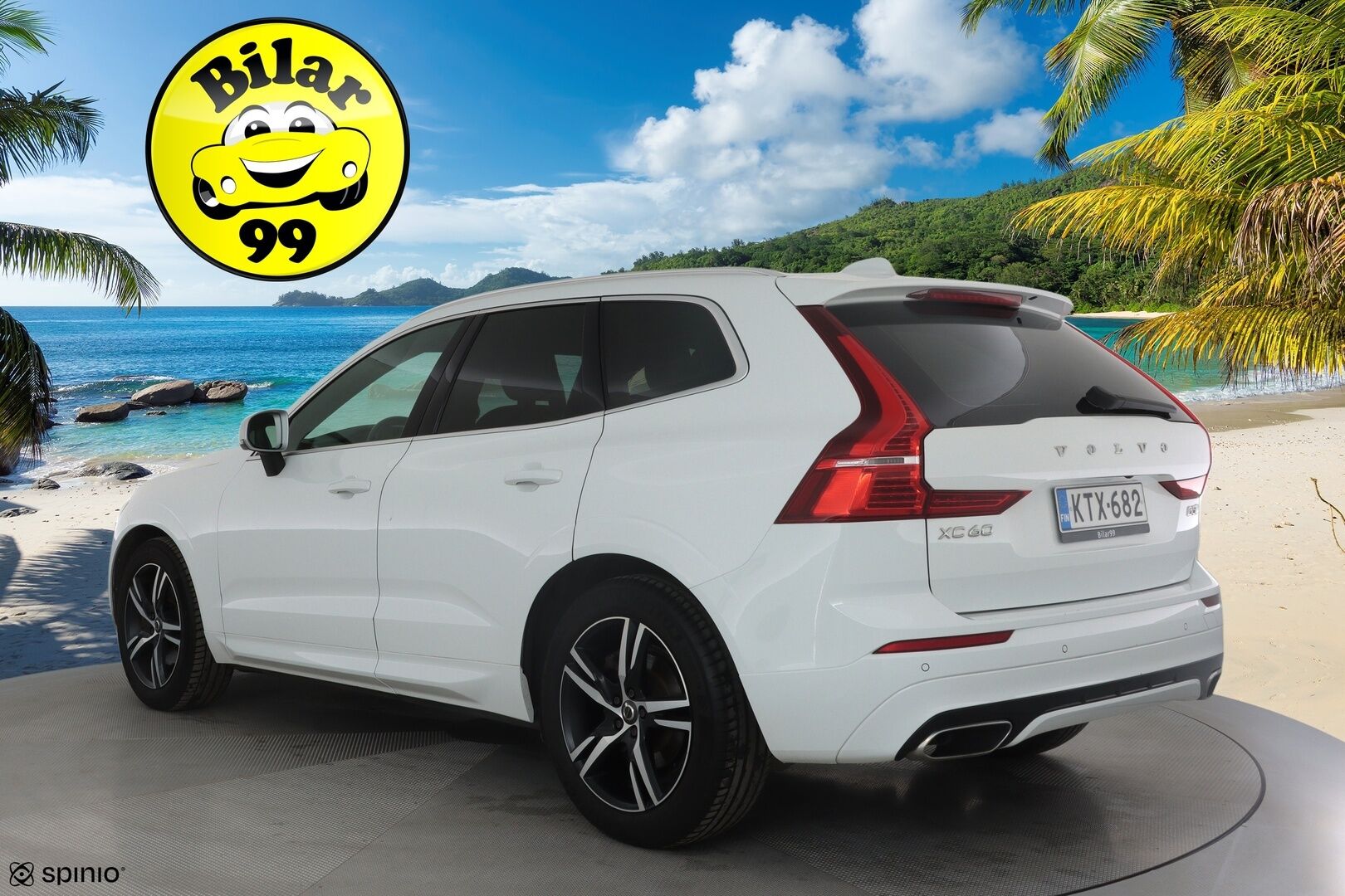 Volvo XC60 2018 D5 AWD R-Design aut *Webasto / Koukku / ACC / Full-LED / P.Kamera / Sporttipenkit / Ilma-alusta / Navi / Kaistavahti* - Kahdet Renkaat
