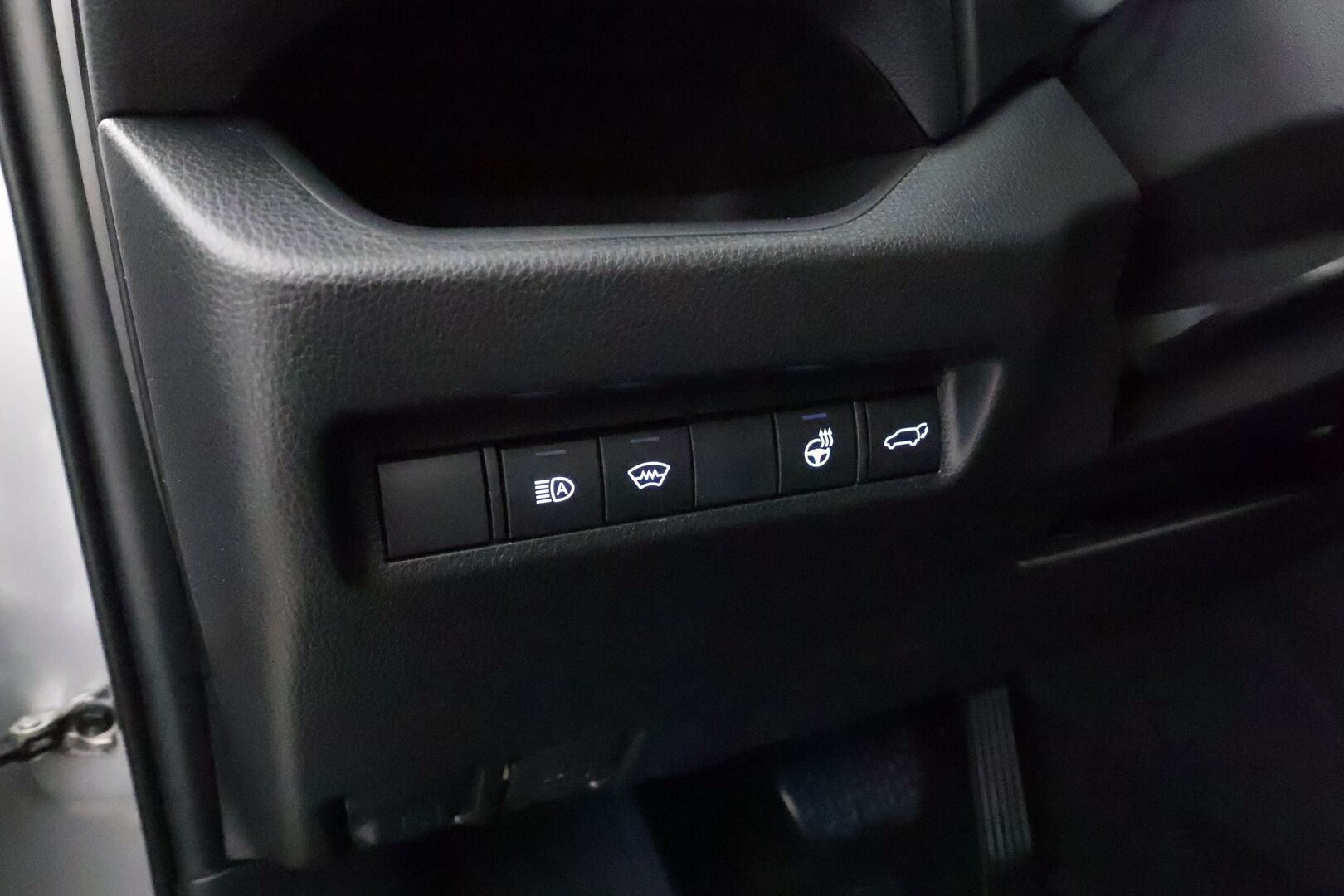 Toyota RAV4 2021 2,0 VVT-iE Active Multidrive S * ACC / Koukku / P.kamera / Lohko+Sisä / Navi / LED / Keyless / Sähköluukku * - Suomi-auto / Kahdet renkaat aluvanteilla / Merkkihuollettu - HULLUT AVAJAISHULINAT KORKOTARJOUS 3,29 %