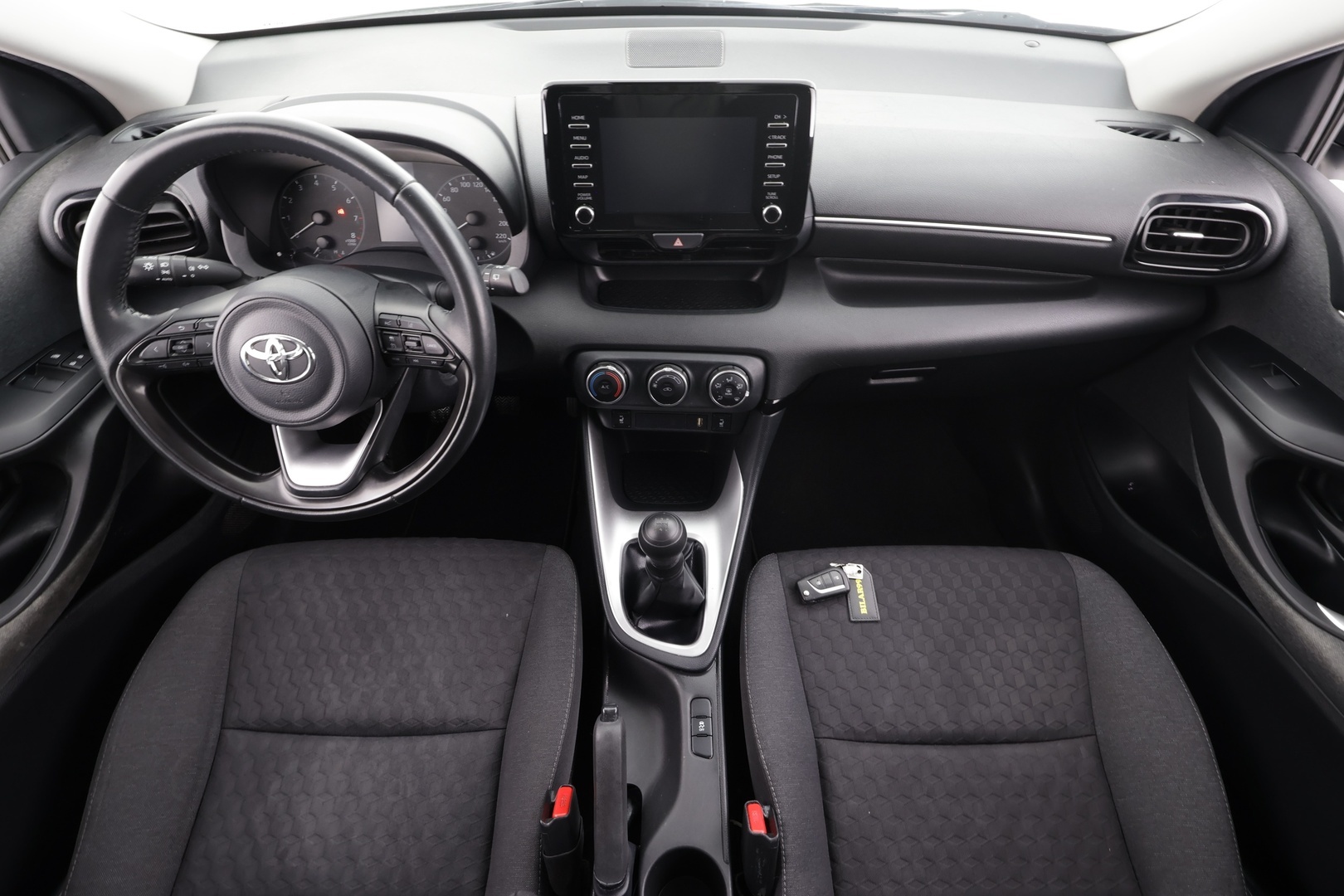 Toyota Yaris 2020 1,0 VVT-i Life * 1.Om Suomi-auto / ACC / Kaistavahti / Bluetooth / Ilmastointi * - HULLUT JOULUT KORKOTARJOUS 2,49% 