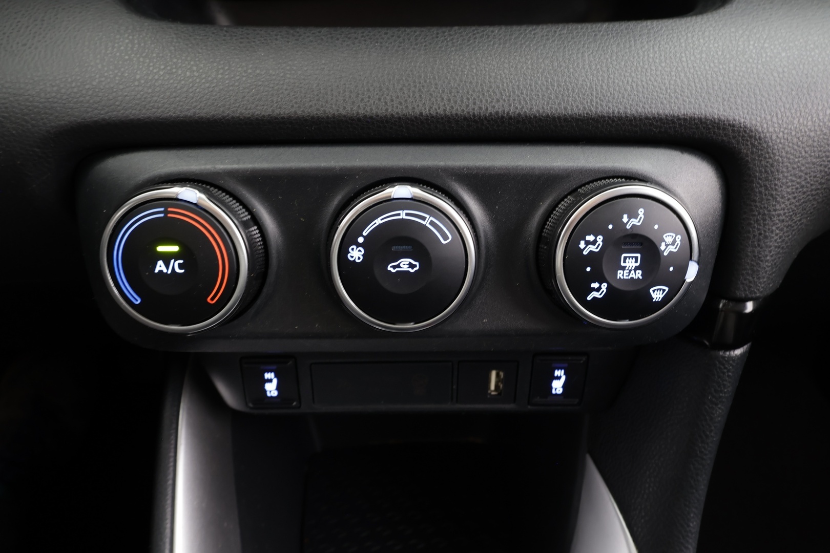 Toyota Yaris 2020 1,0 VVT-i Life * 1.Om Suomi-auto / ACC / Kaistavahti / Bluetooth / Ilmastointi * - HULLUT JOULUT KORKOTARJOUS 2,49% 