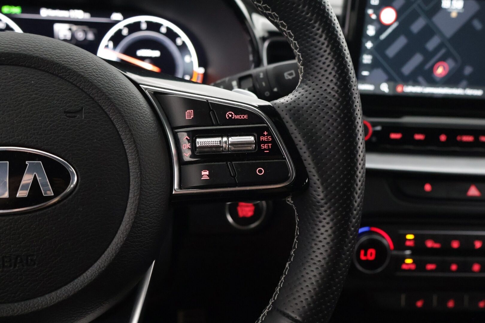Kia ProCeed 2021 1,4 T-GDI ISG 140hv GT-Line Business Premium Edition * LED / JBL / ACC / Kaista / P-Kamera / Sähkökontti / Muistipenkki* - Suomi-auto / 1-om / Merkkiliikkeen huoltokirja *