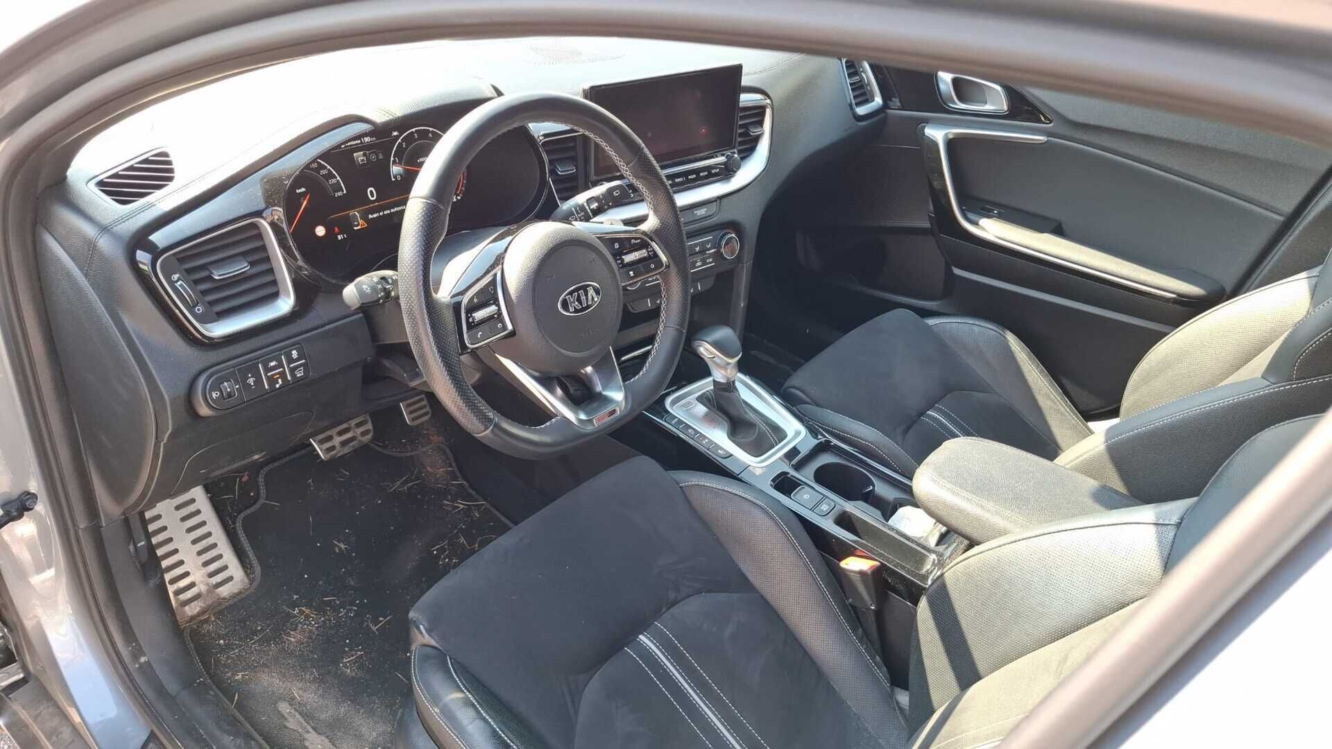 Kia ProCeed 2021 1,4 T-GDI ISG 140hv GT-Line Business Premium Edition * LED / JBL / ACC / Kaista / P-Kamera / Sähkökontti / Muistipenkki* - Suomi-auto / 1-om / Merkkiliikkeen huoltokirja *