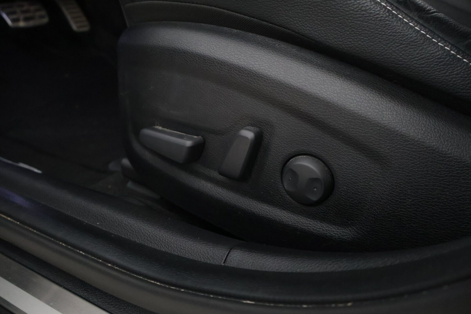 Kia ProCeed 2021 1,4 T-GDI ISG 140hv GT-Line Business Premium Edition * LED / JBL / ACC / Kaista / P-Kamera / Sähkökontti / Muistipenkki* - Suomi-auto / 1-om / Merkkiliikkeen huoltokirja *