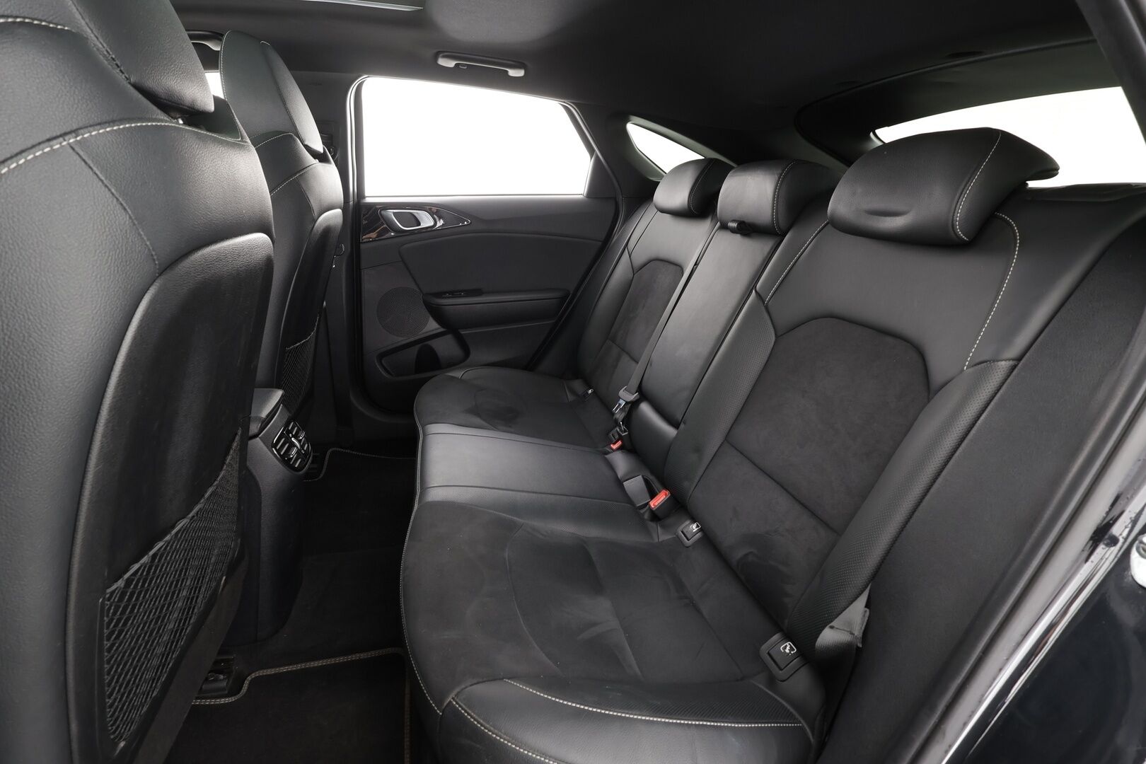 Kia ProCeed 2021 1,4 T-GDI ISG 140hv GT-Line SB DCT A/T * ACC / LED / P.Kamera / JBL / Lasikattoluukku / Keyless * - Suomi-auto / Kahdet renkaat aluvanteilla / Sisätilanlämmitin 