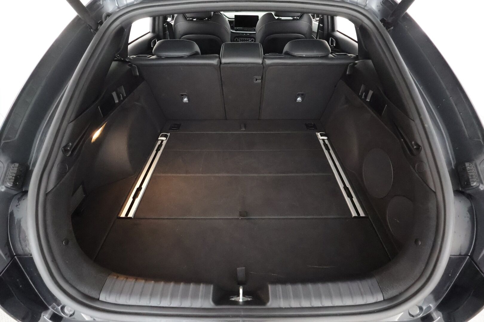 Kia ProCeed 2021 1,4 T-GDI ISG 140hv GT-Line SB DCT A/T * ACC / LED / P.Kamera / JBL / Lasikattoluukku / Keyless * - Suomi-auto / Kahdet renkaat aluvanteilla / Sisätilanlämmitin 