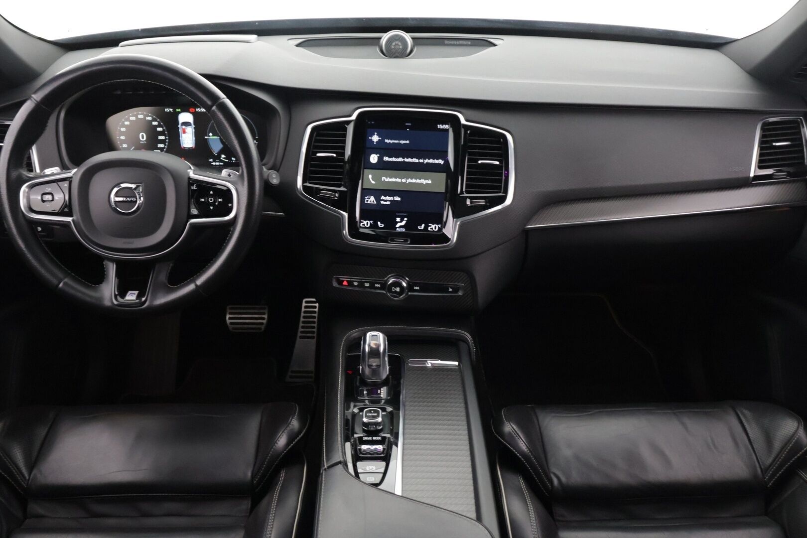 Volvo XC90 2017 Volvo XC90 T8 AWD R-Design aut 7-P - */ Bowers&Wilkins / Panorama / P.Kamera / HUD / 7-paikkainen / Vetokoukku / VOC / Juuri saapunut /*