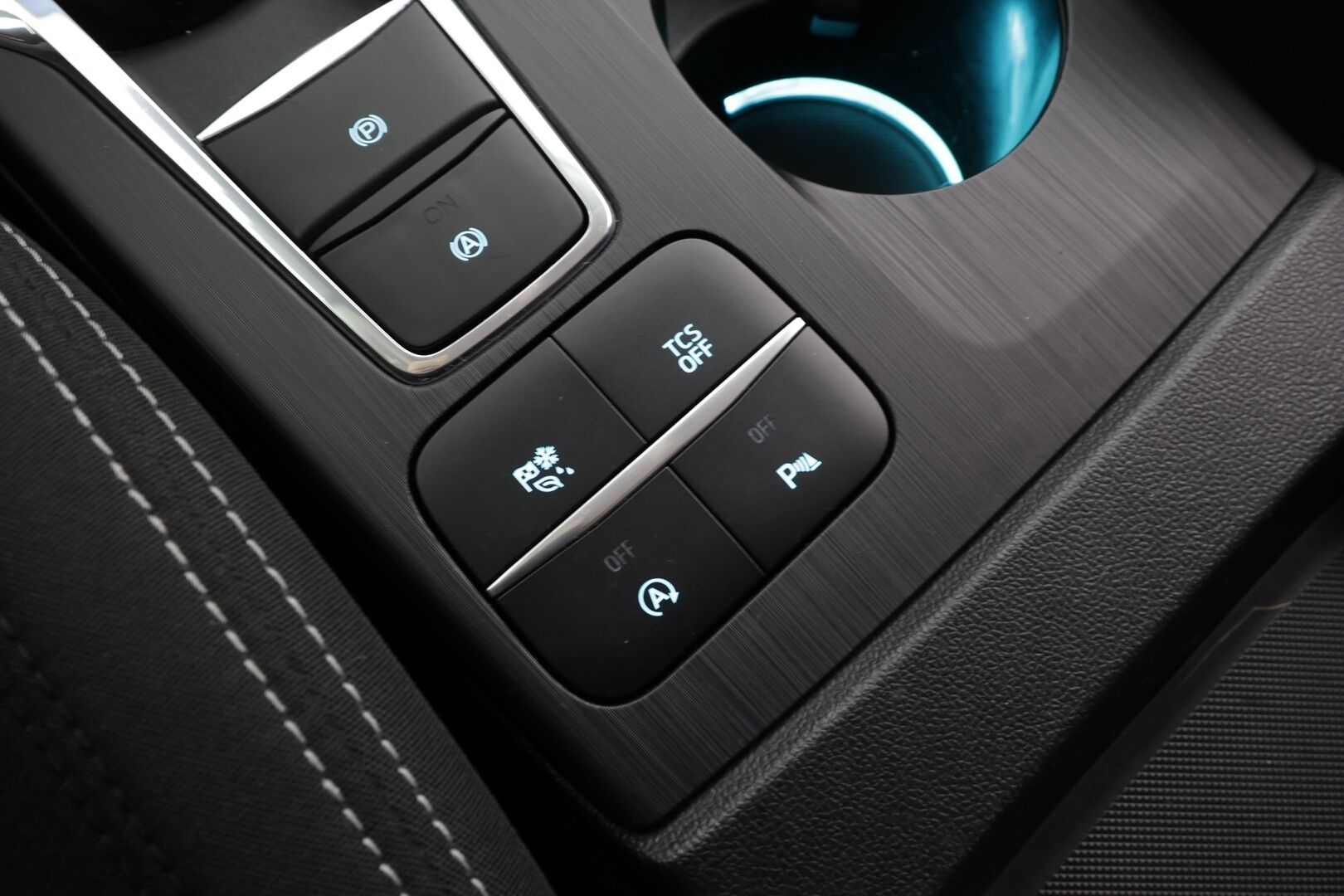 Ford Focus 2021 1,5 TDCi EcoBlue 120hv A8 Titanium Wagon * Webasto / ACC / LED / P.kamera / Navi / Kaistavahti / Keyless * - 1-om Suomi-auto / Kahdet renkaat / Merkkihuollot