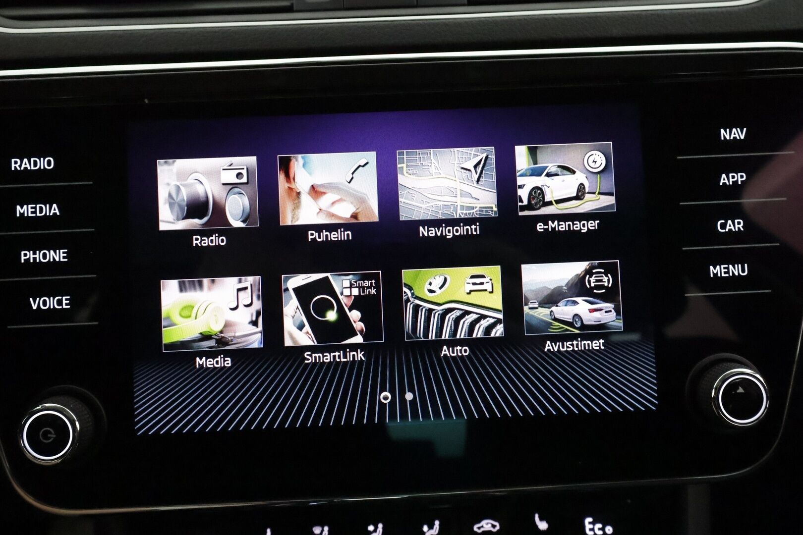 Skoda Superb 2021 Combi 1,4 TSI PHEV Style iV DSG **Adapt.Vakkari / Canton / Muistipenkit / Matrix-LED / P.Kamera / Koukku / Webasto** - 1-om Suomi-auto / 2x Latauskaapelit / Kahdet Renkaat / Merkkihuollettu!