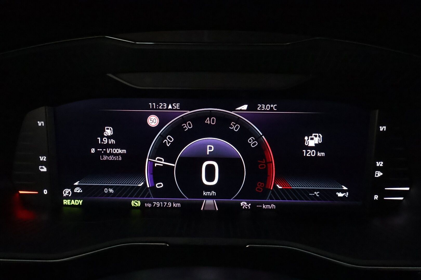 Skoda Superb 2021 Combi 1,4 TSI PHEV Style iV DSG **Adapt.Vakkari / Canton / Muistipenkit / Matrix-LED / P.Kamera / Koukku / Webasto** - 1-om Suomi-auto / 2x Latauskaapelit / Kahdet Renkaat / Merkkihuollettu!